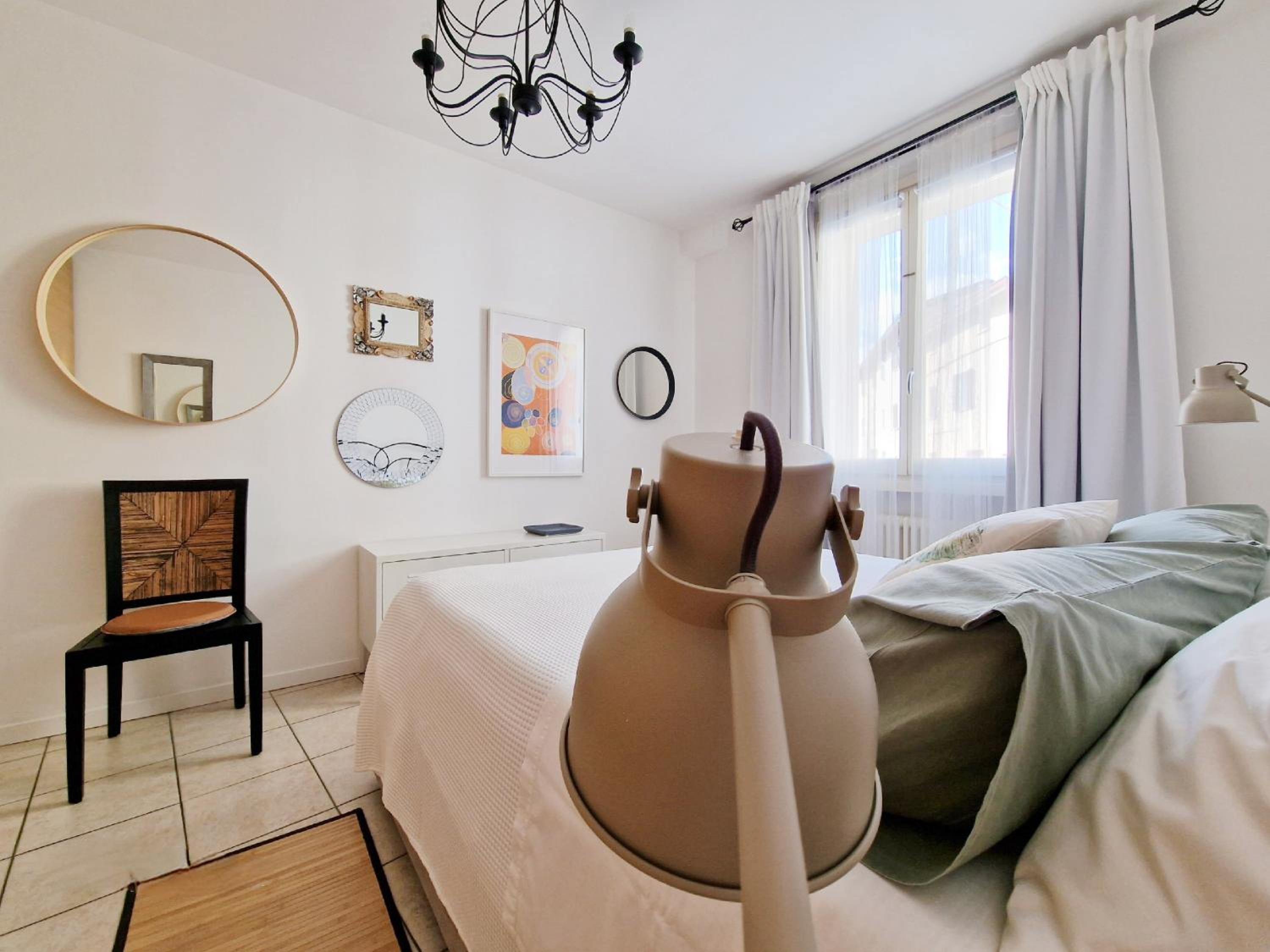 One-Bedroom Apartment - Photo 43