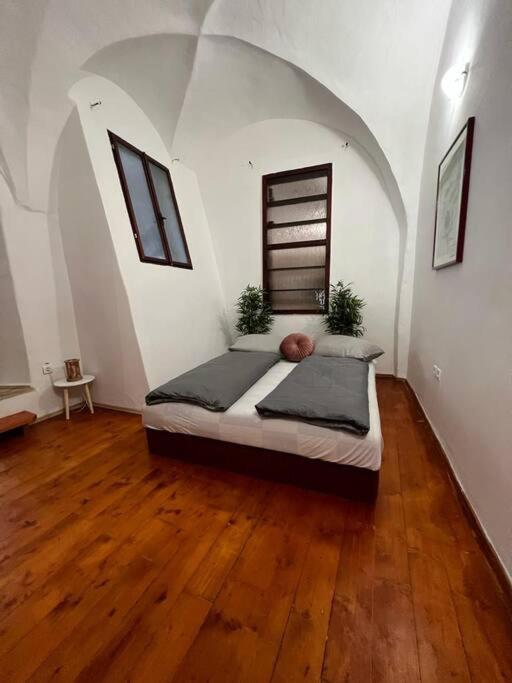 Two-Bedroom Apartment photo 2