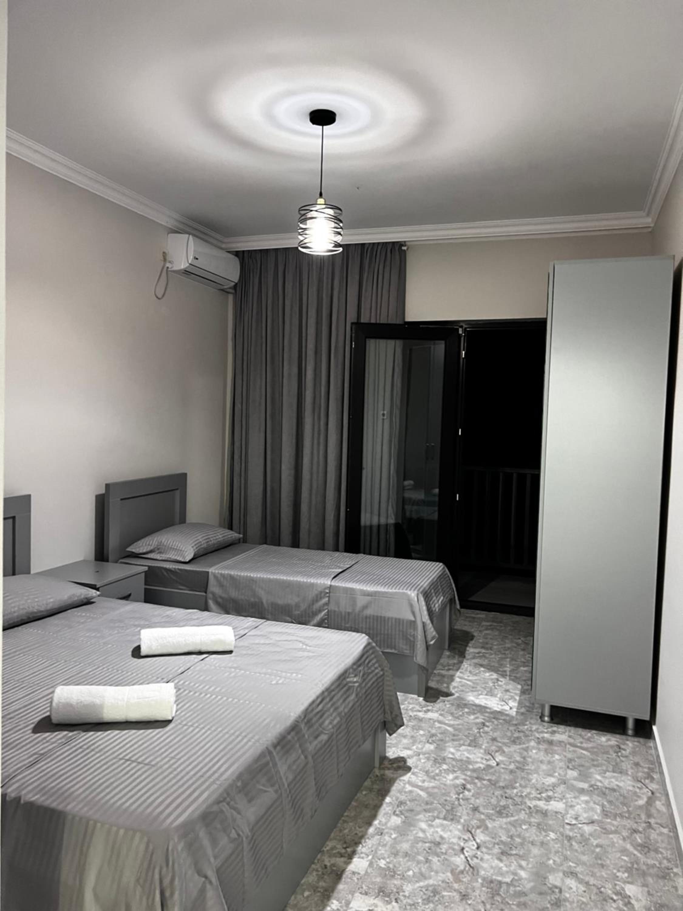 One-Bedroom Suite