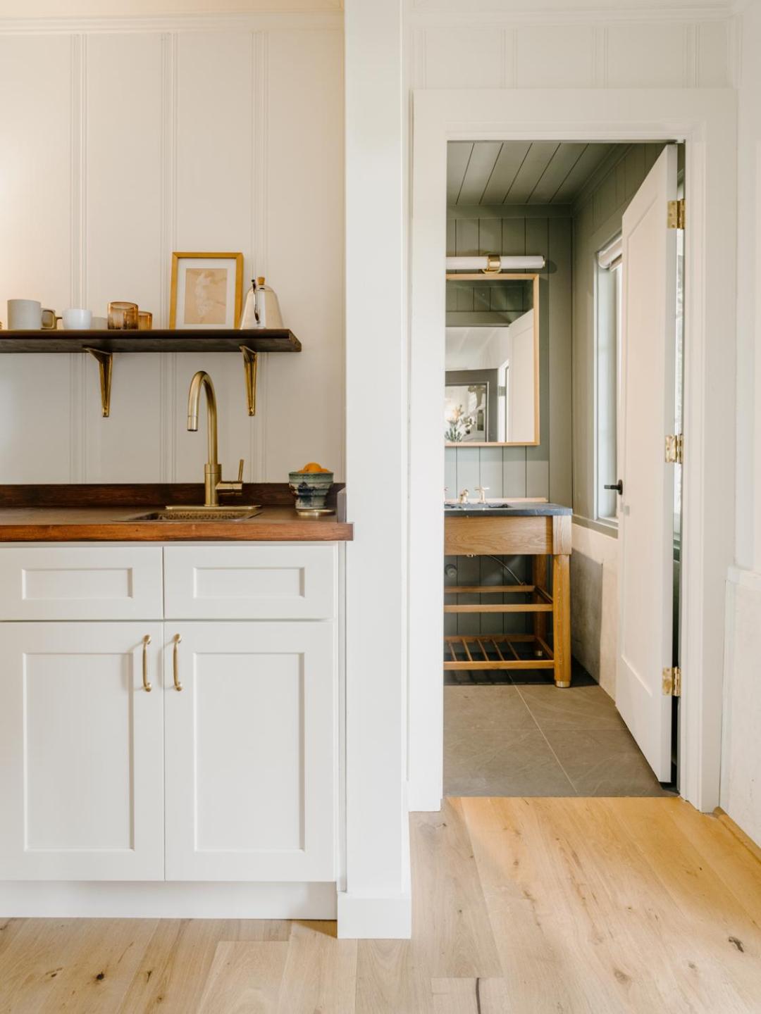 Two-Bedroom Cottage photo 2