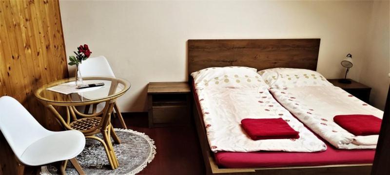 Deluxe Double or Twin Room photo 2