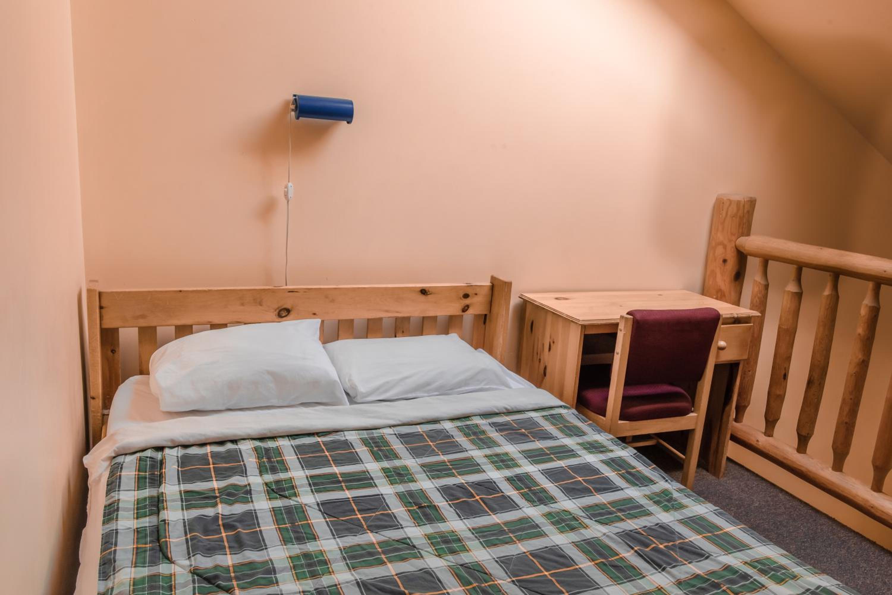 Bed in 5-Bed Mixed Dormitory Room with Private Bathroom