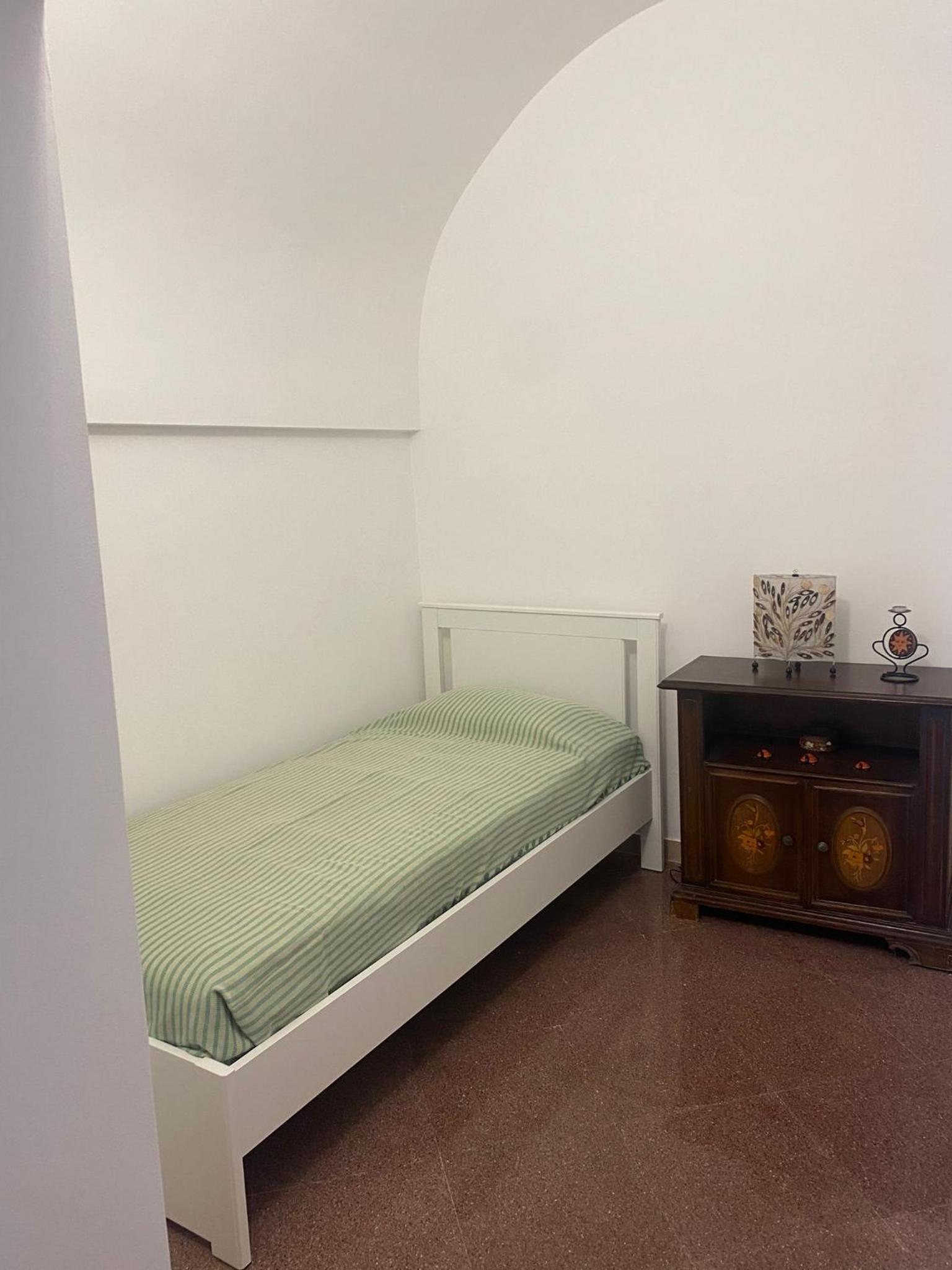 Three-Bedroom House - Garden View