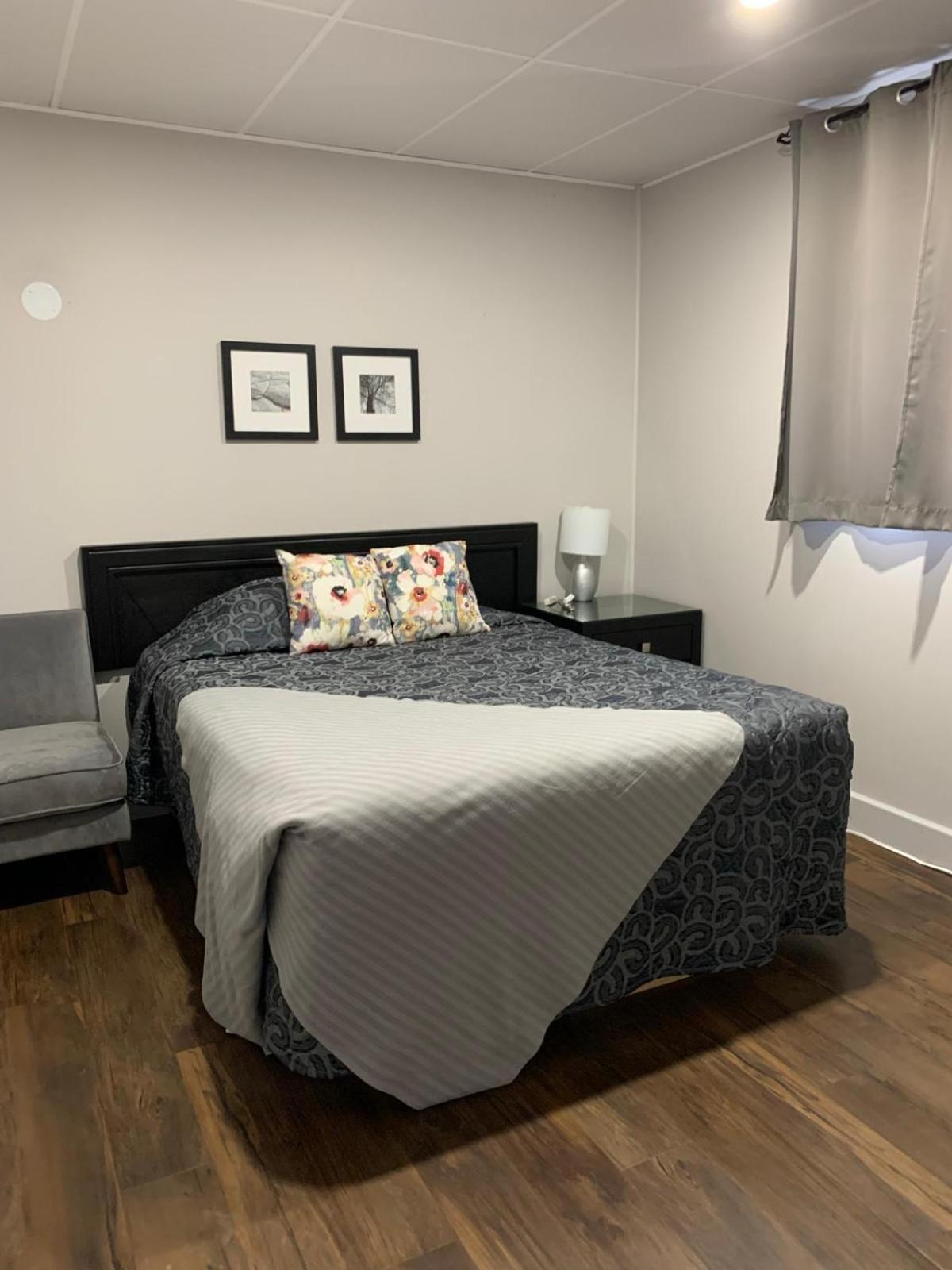 Suite with Lake View - Photo 1