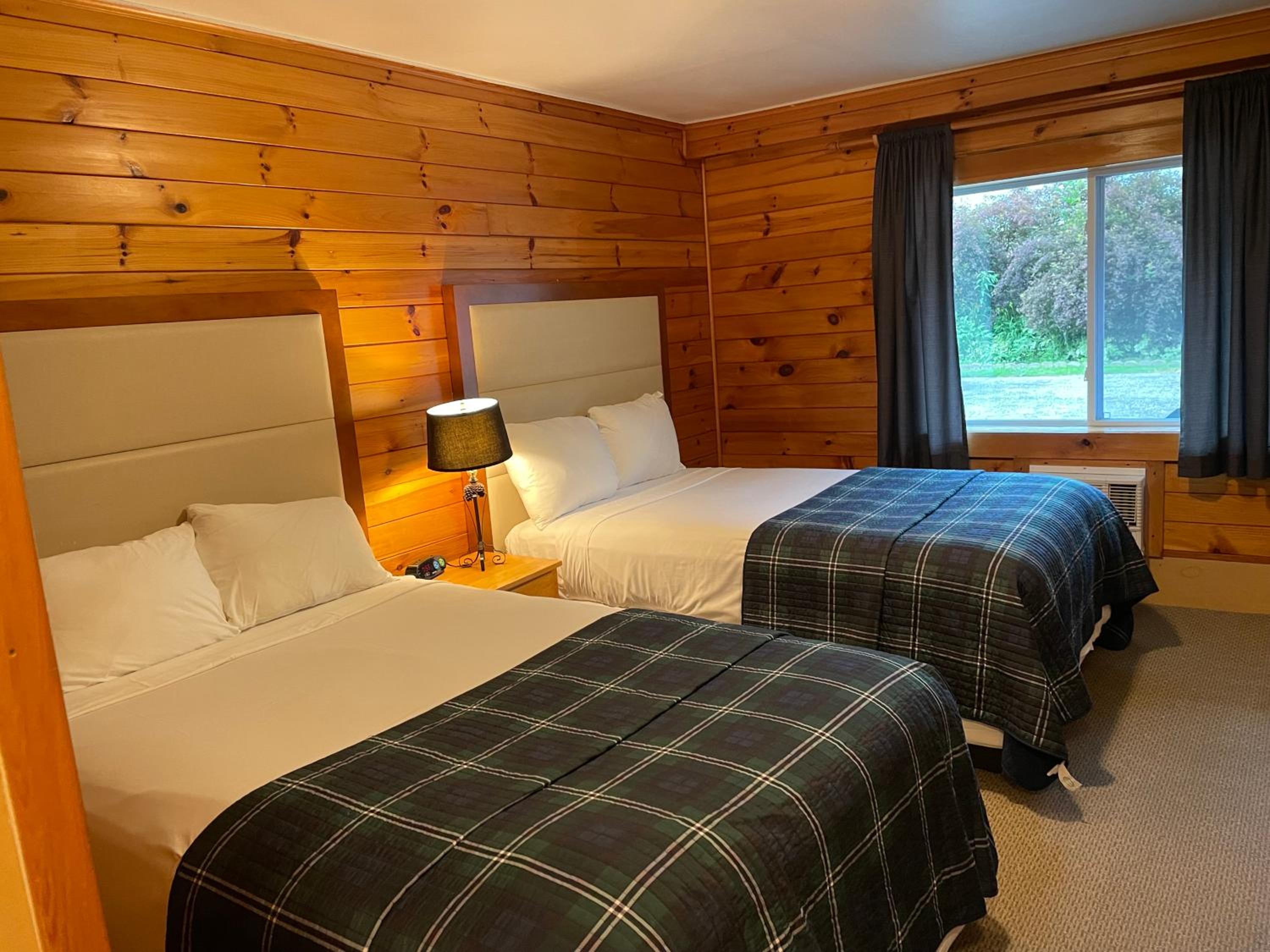 Standard Room with 2 Double Beds