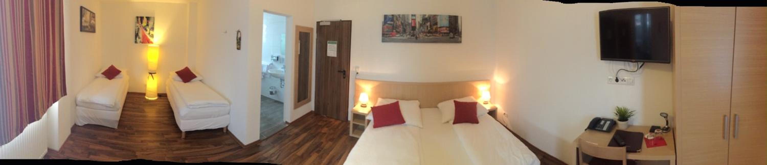 Triple Room photo 2