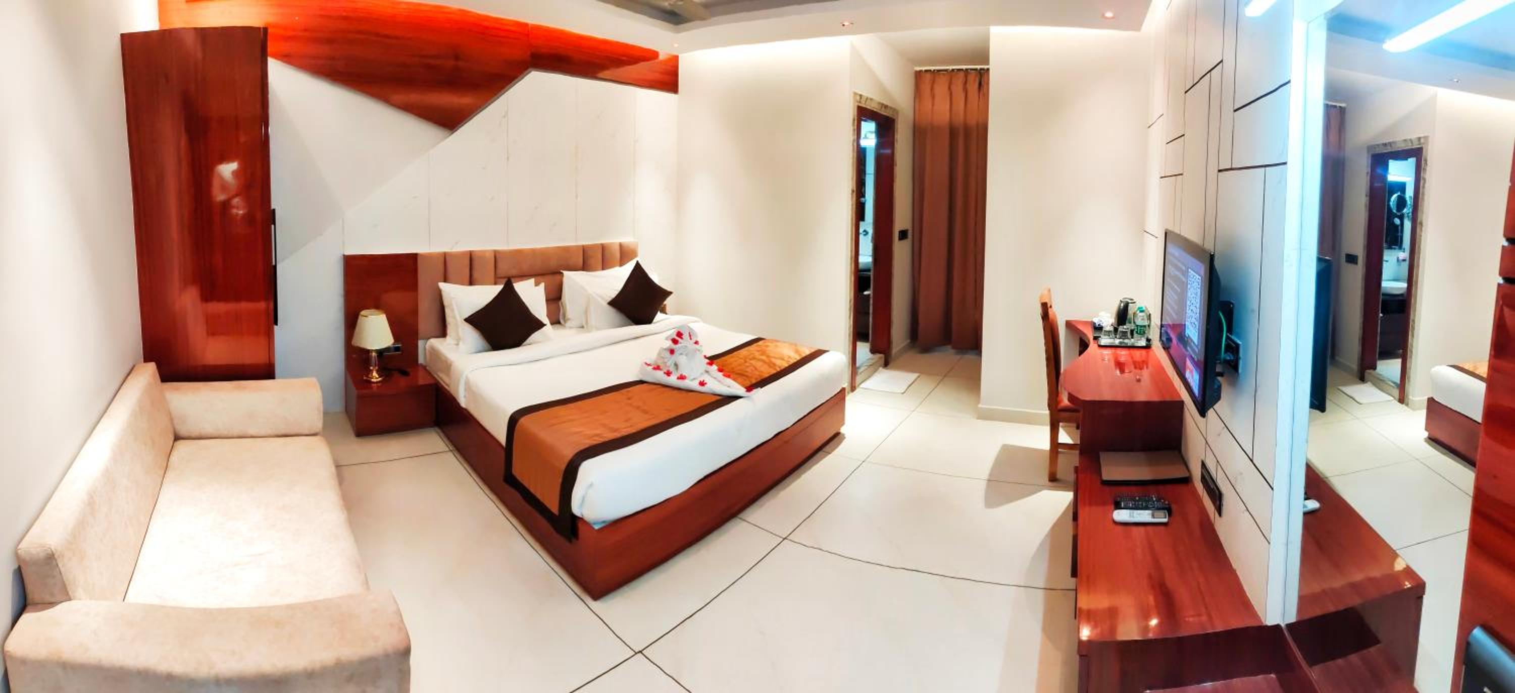 Deluxe Double Room photo 3
