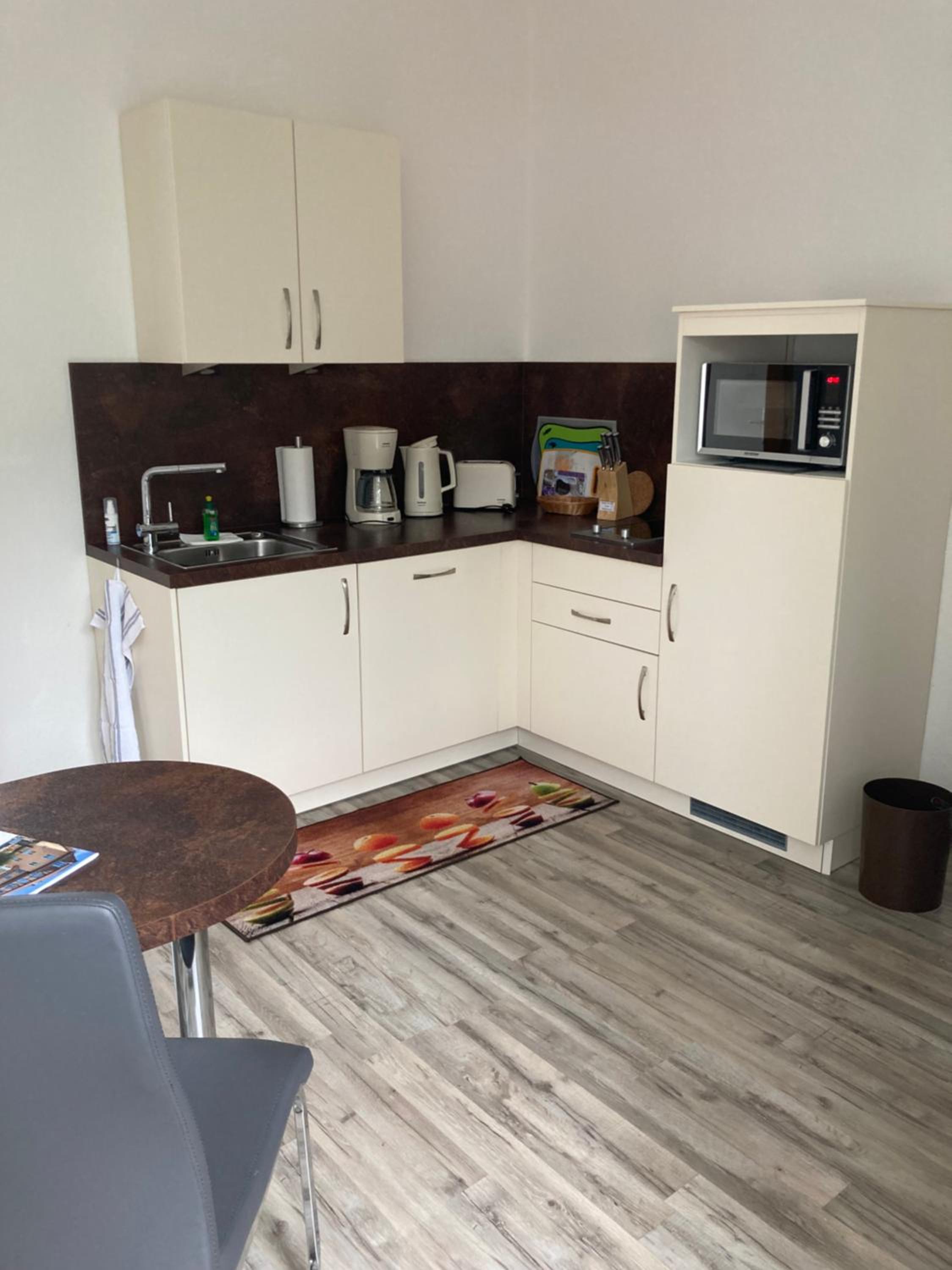 Apartment photo 2