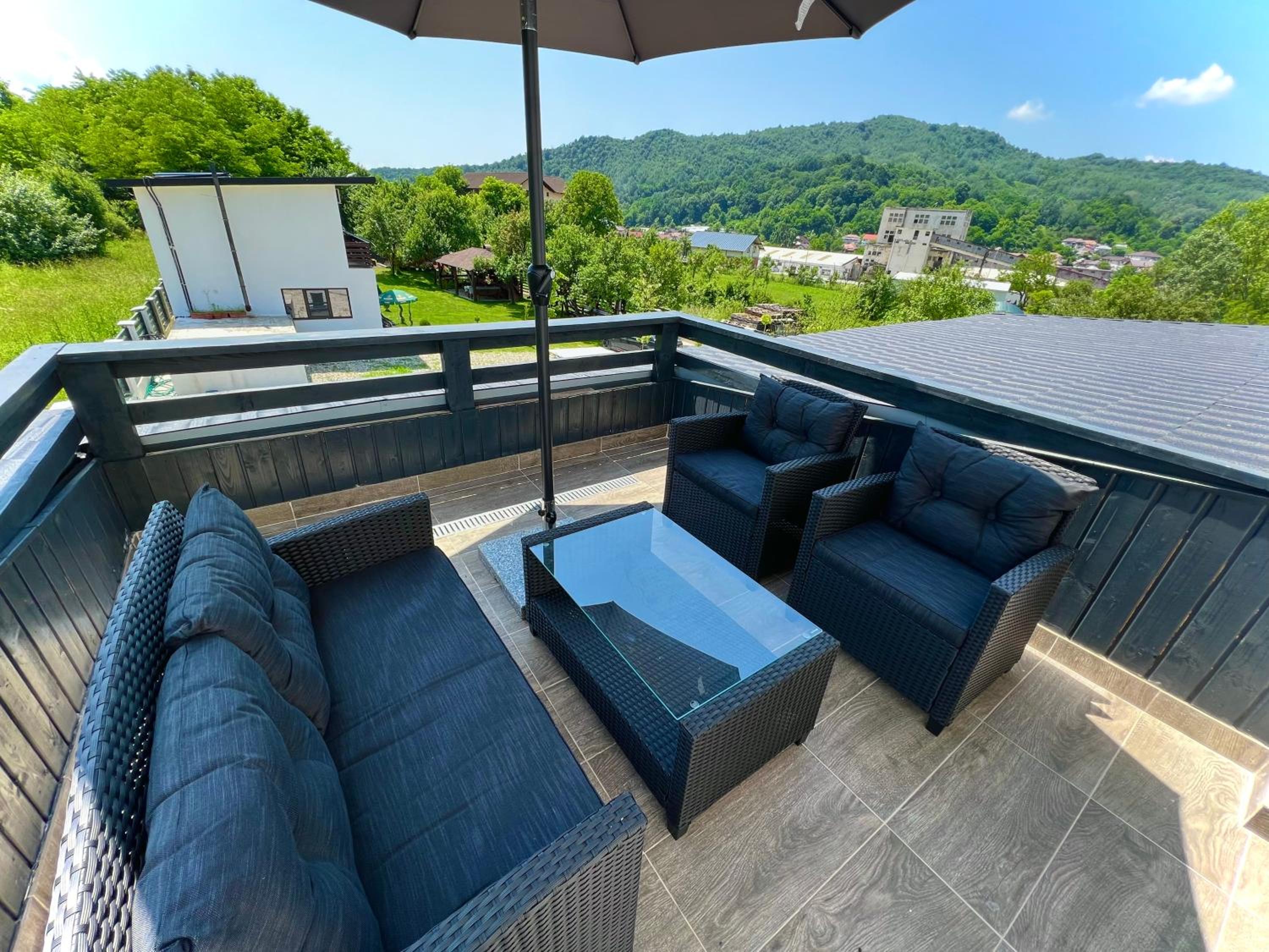 Triple Room with Terrace photo 2