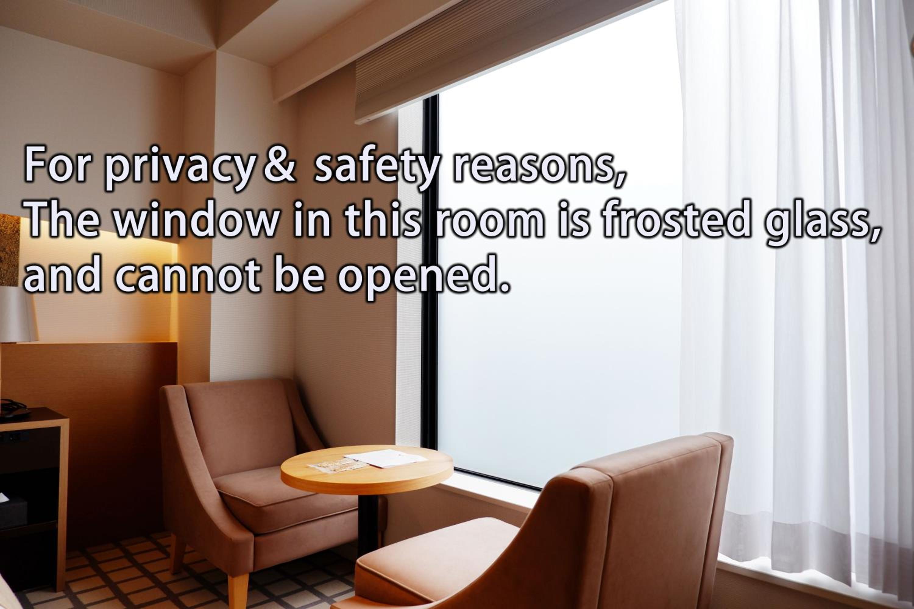Twin Room - Photo 12