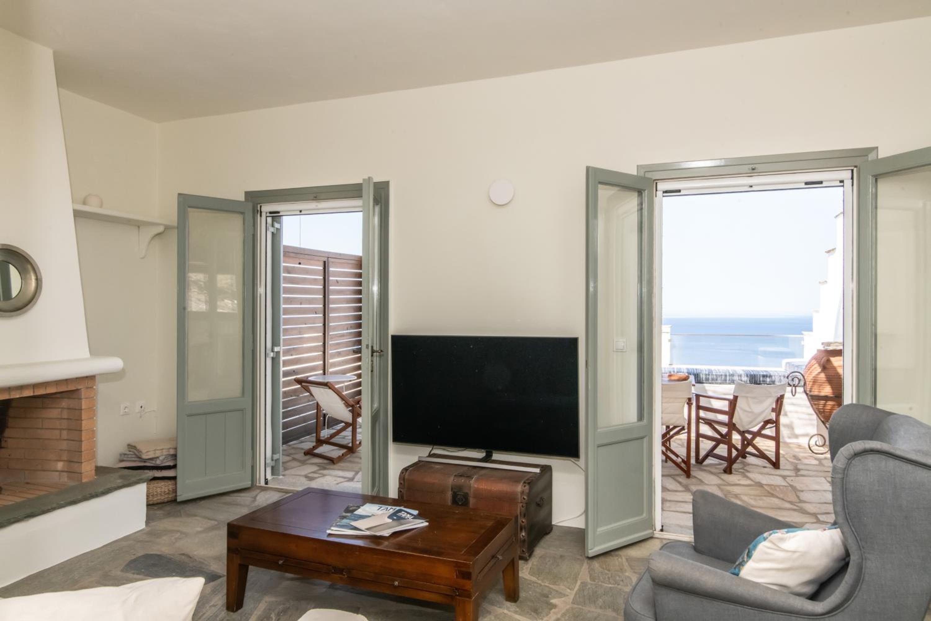 Villa with Sea View photo 3
