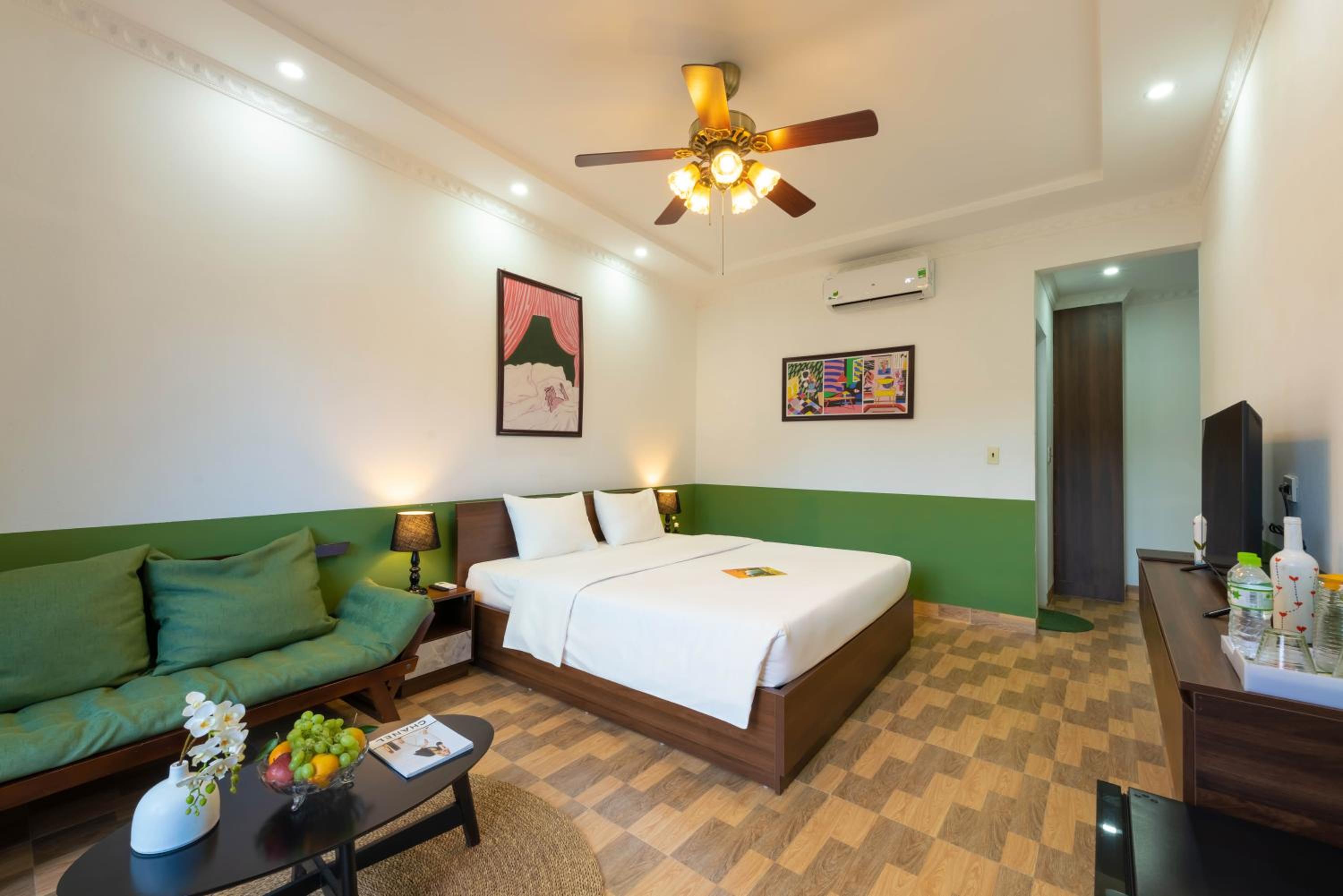 Deluxe Double Room photo 2
