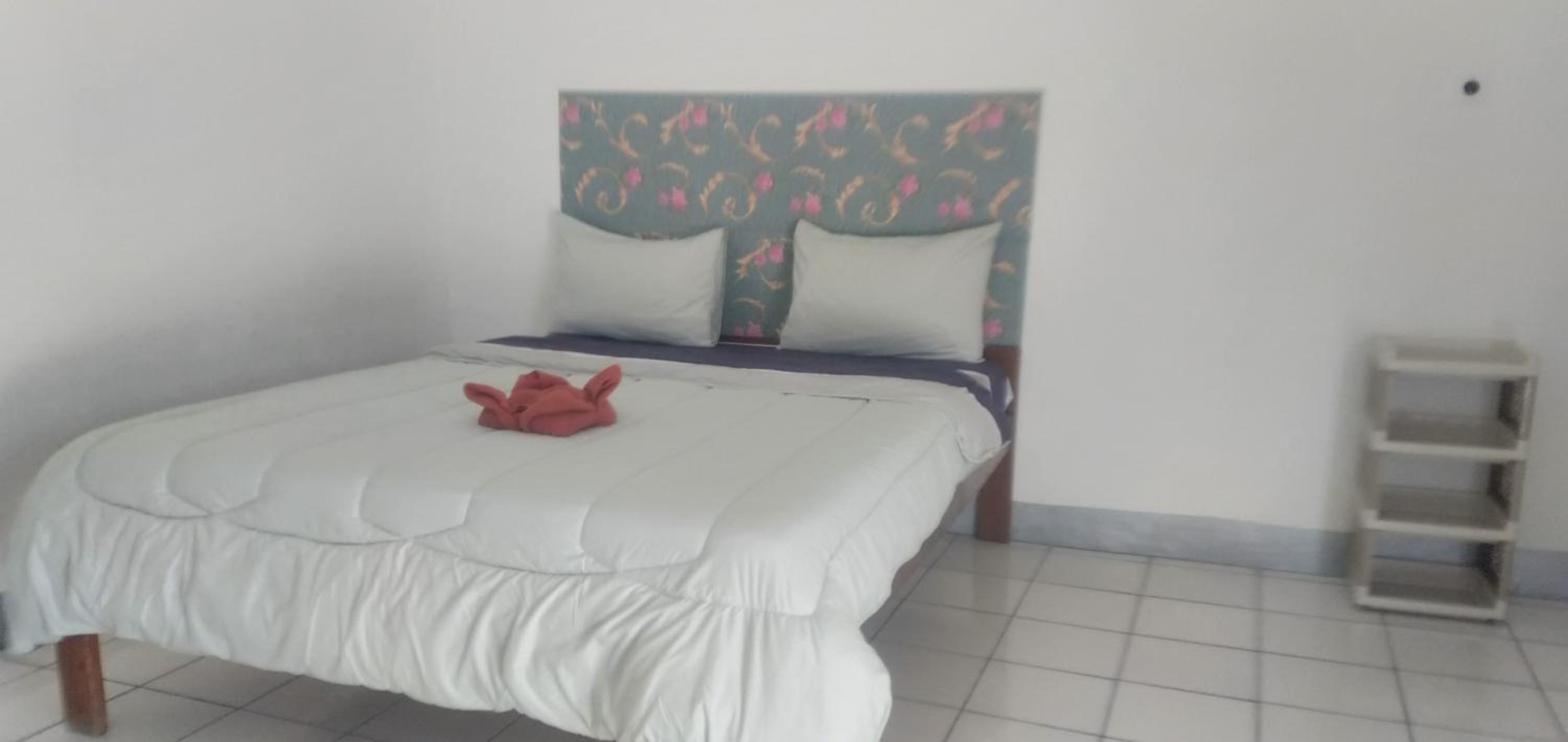 Double Room - Photo 4