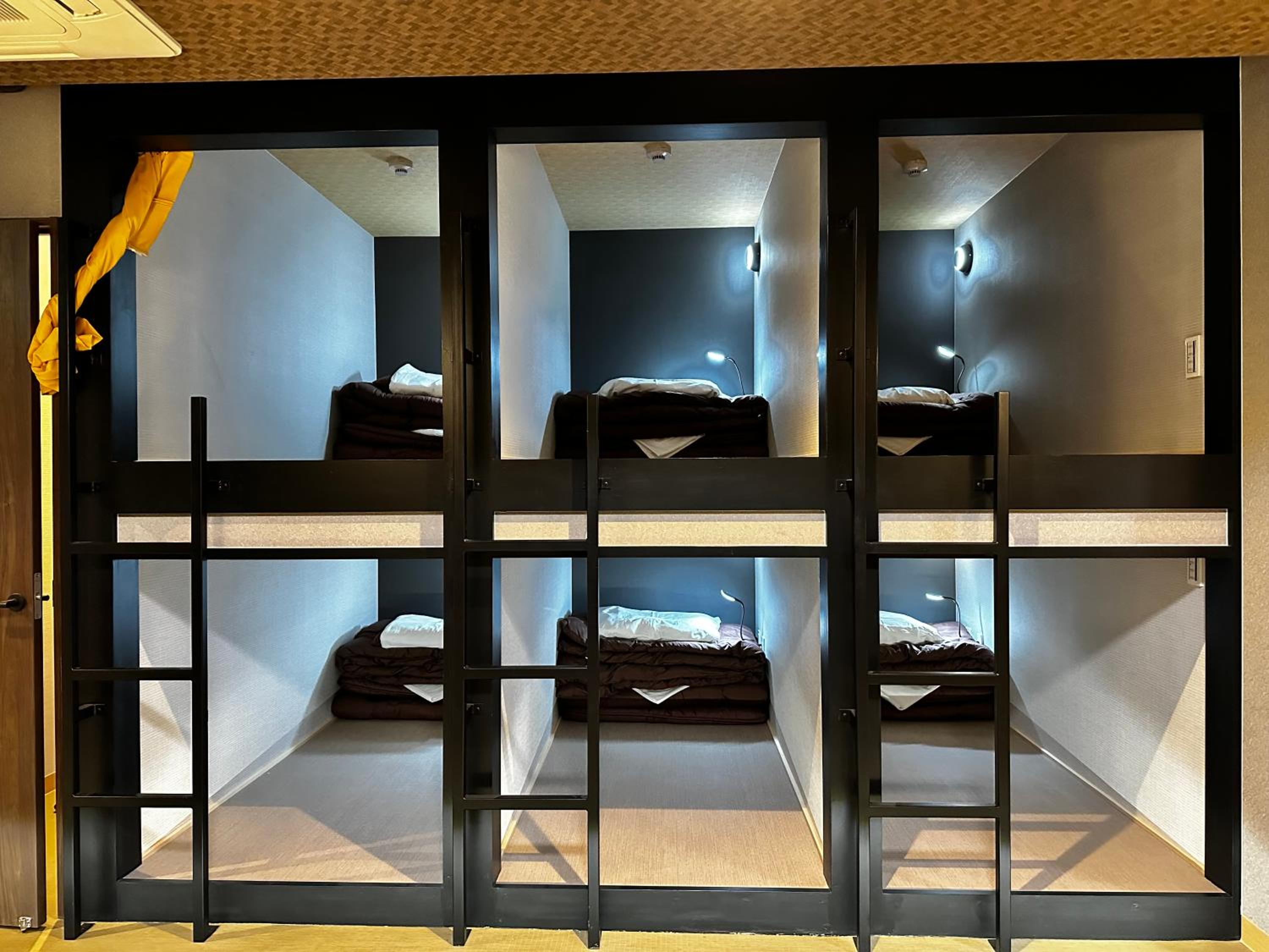 Capsule Room with Shared Bath and Toilet