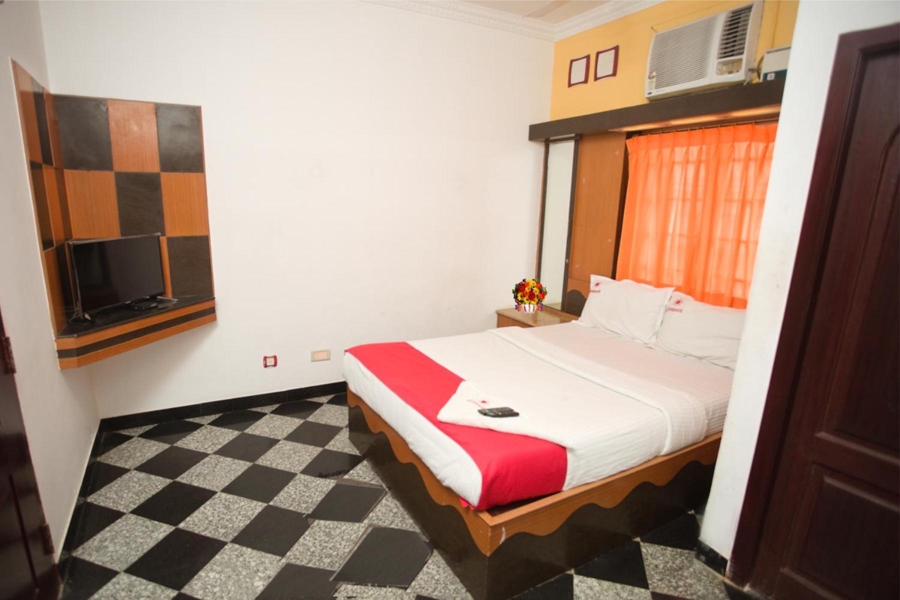 Deluxe Room - Photo 2