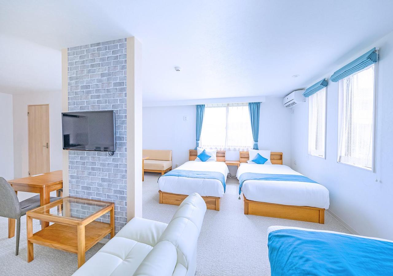 Deluxe Triple Room - Photo 10