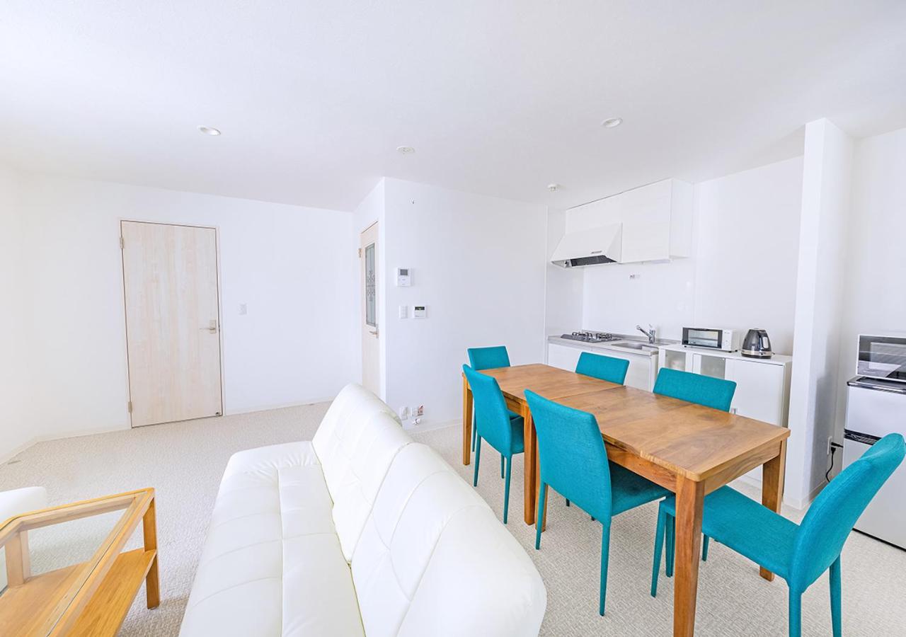 Deluxe Family Room - Photo 9