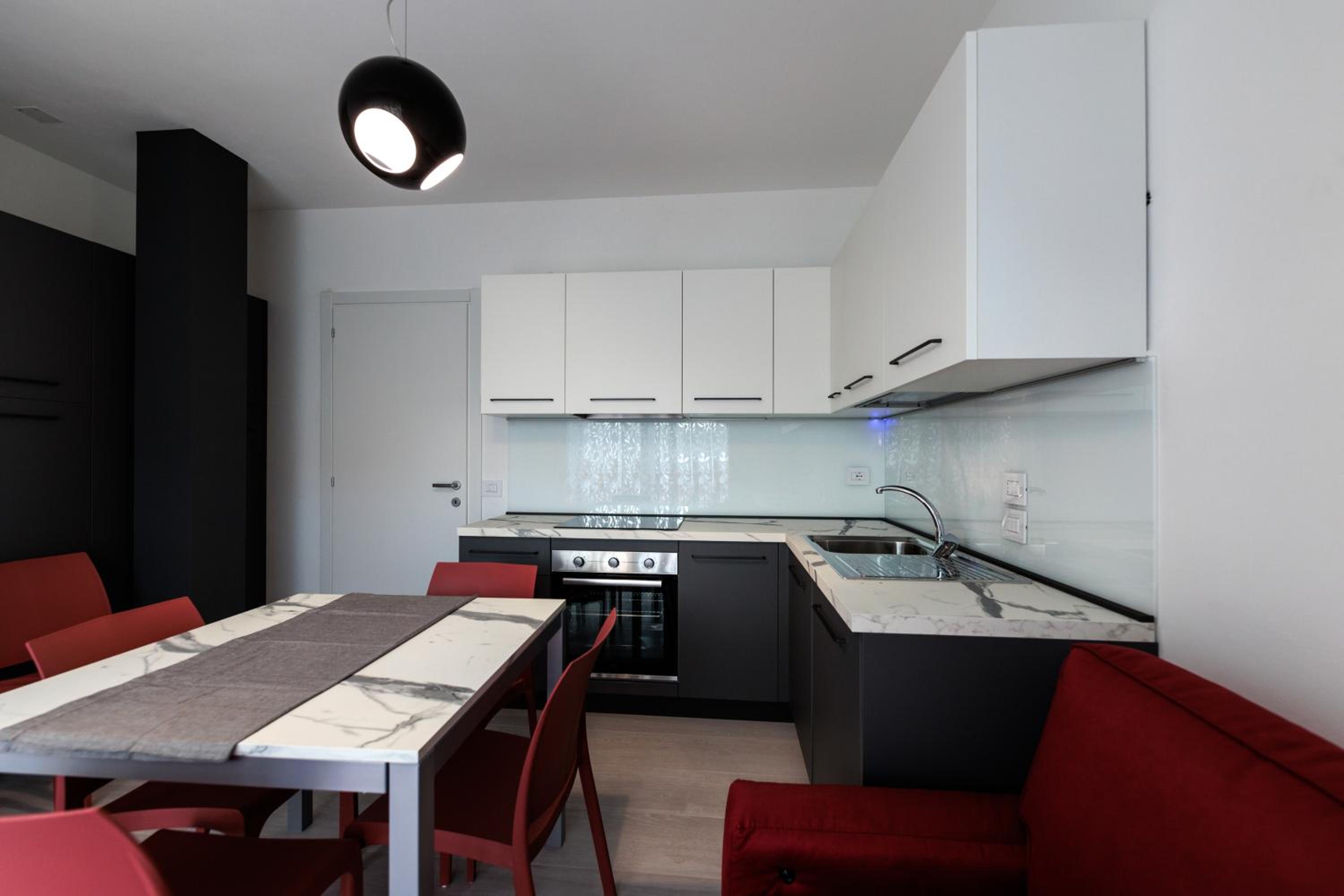 Apartment with Terrace photo 3