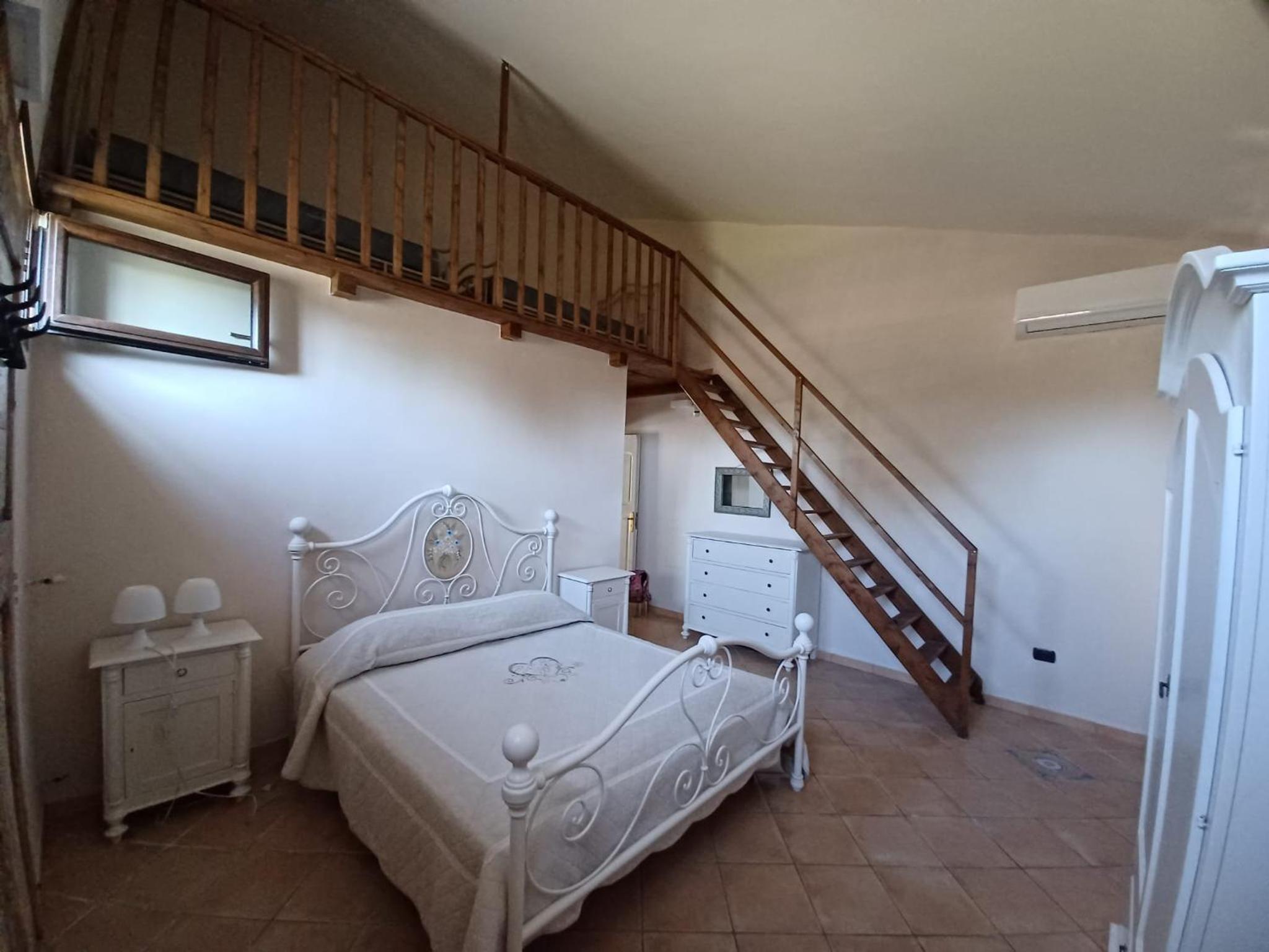 Quadruple Room With Private Bathroom photo 1
