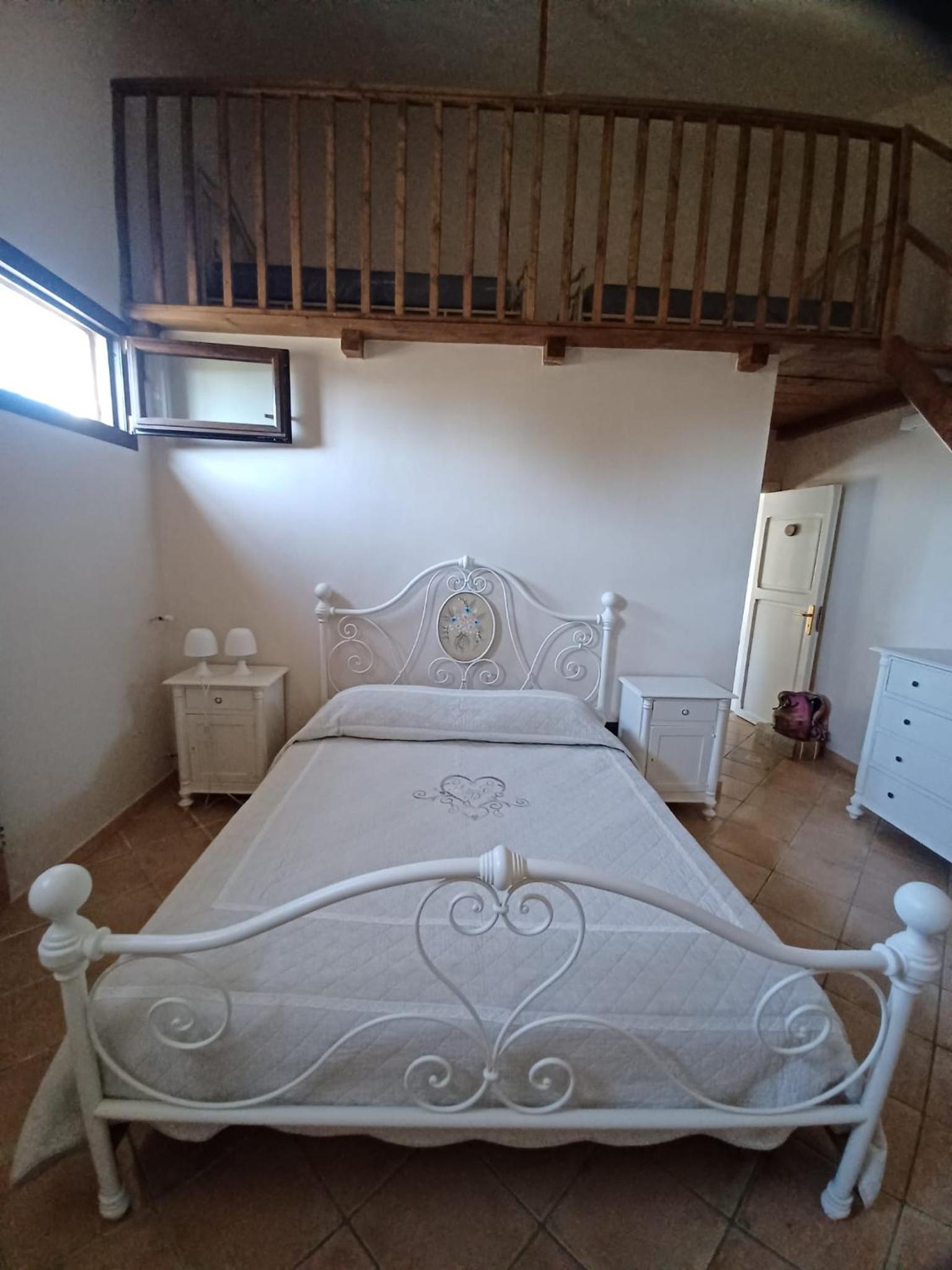 Quadruple Room With Private Bathroom photo 2