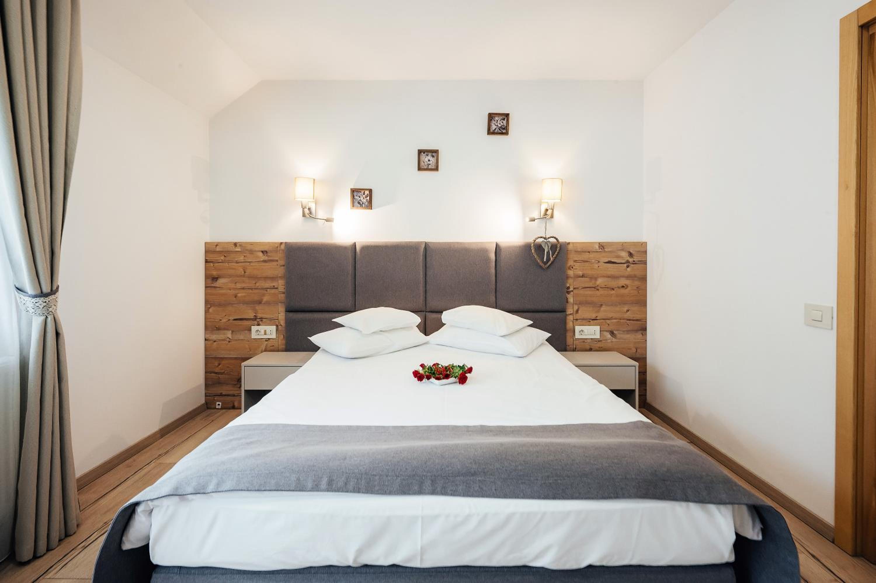 Deluxe Double or Twin Room with Balcony - Photo 36