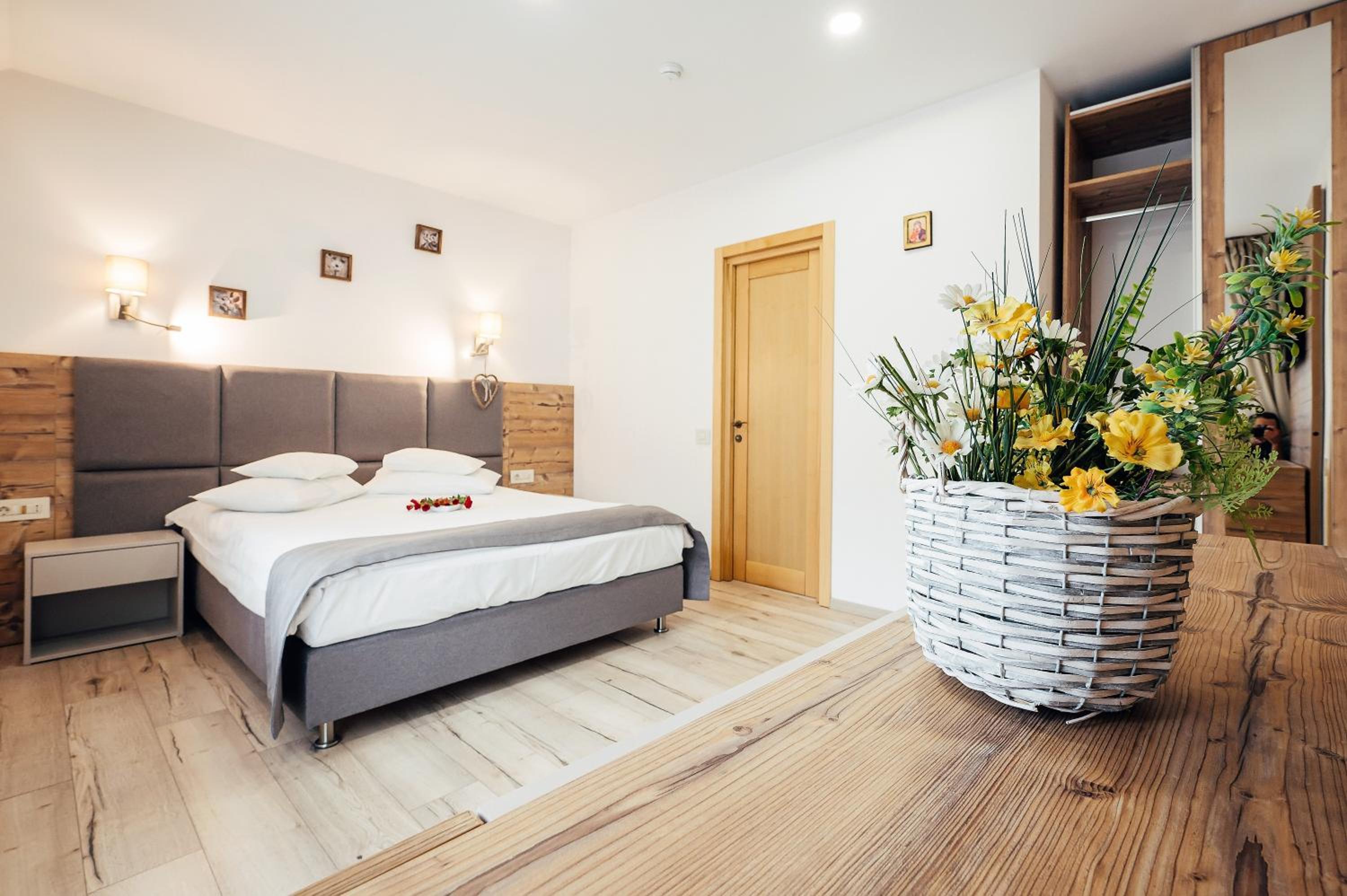 Deluxe Double or Twin Room with Balcony - Photo 30