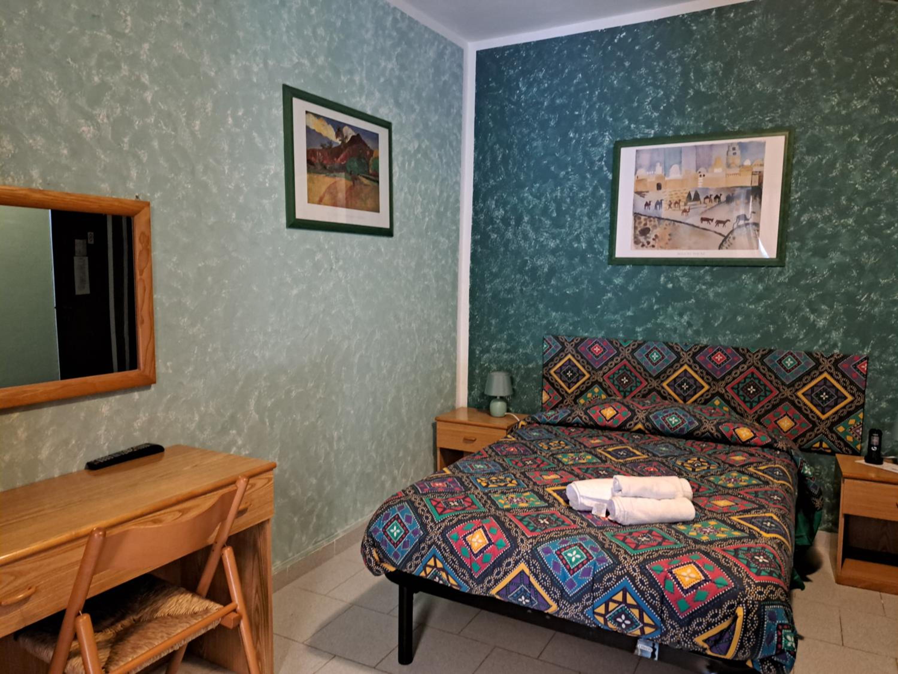 Single Room with Terrace