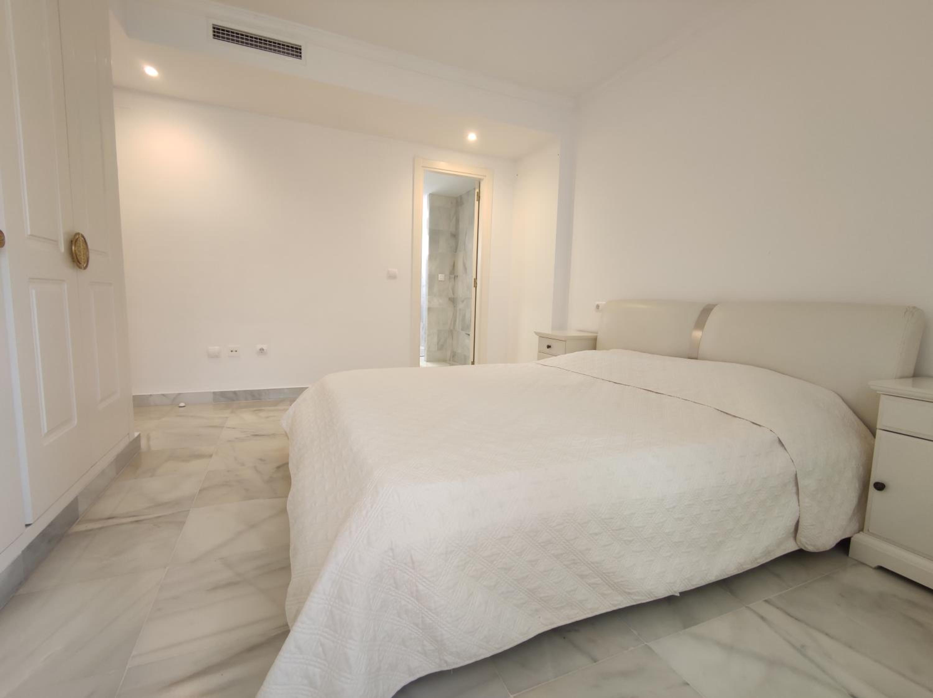 Habitación Doble con Baño Privado