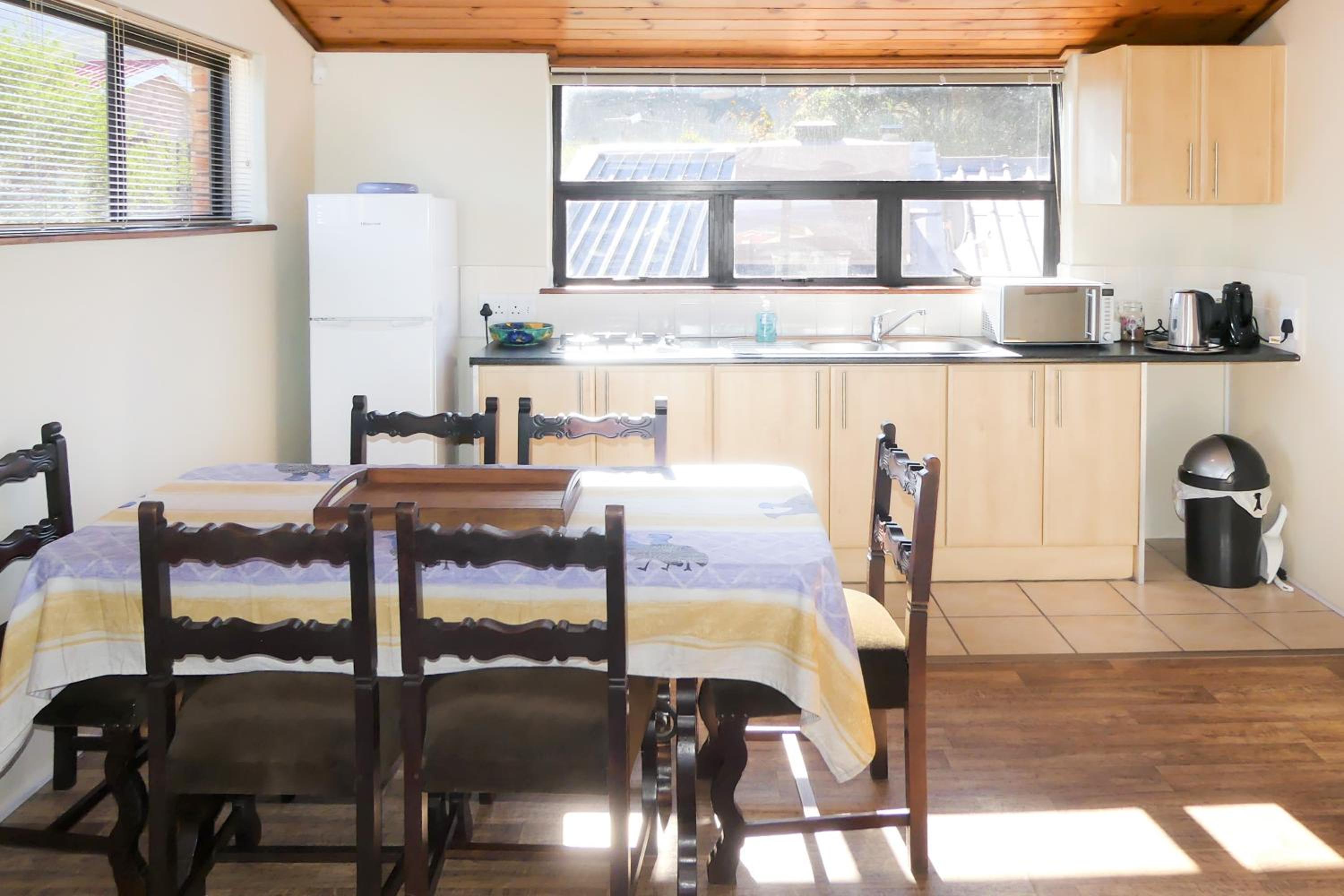 Double or Twin Room with Mountain View photo 3