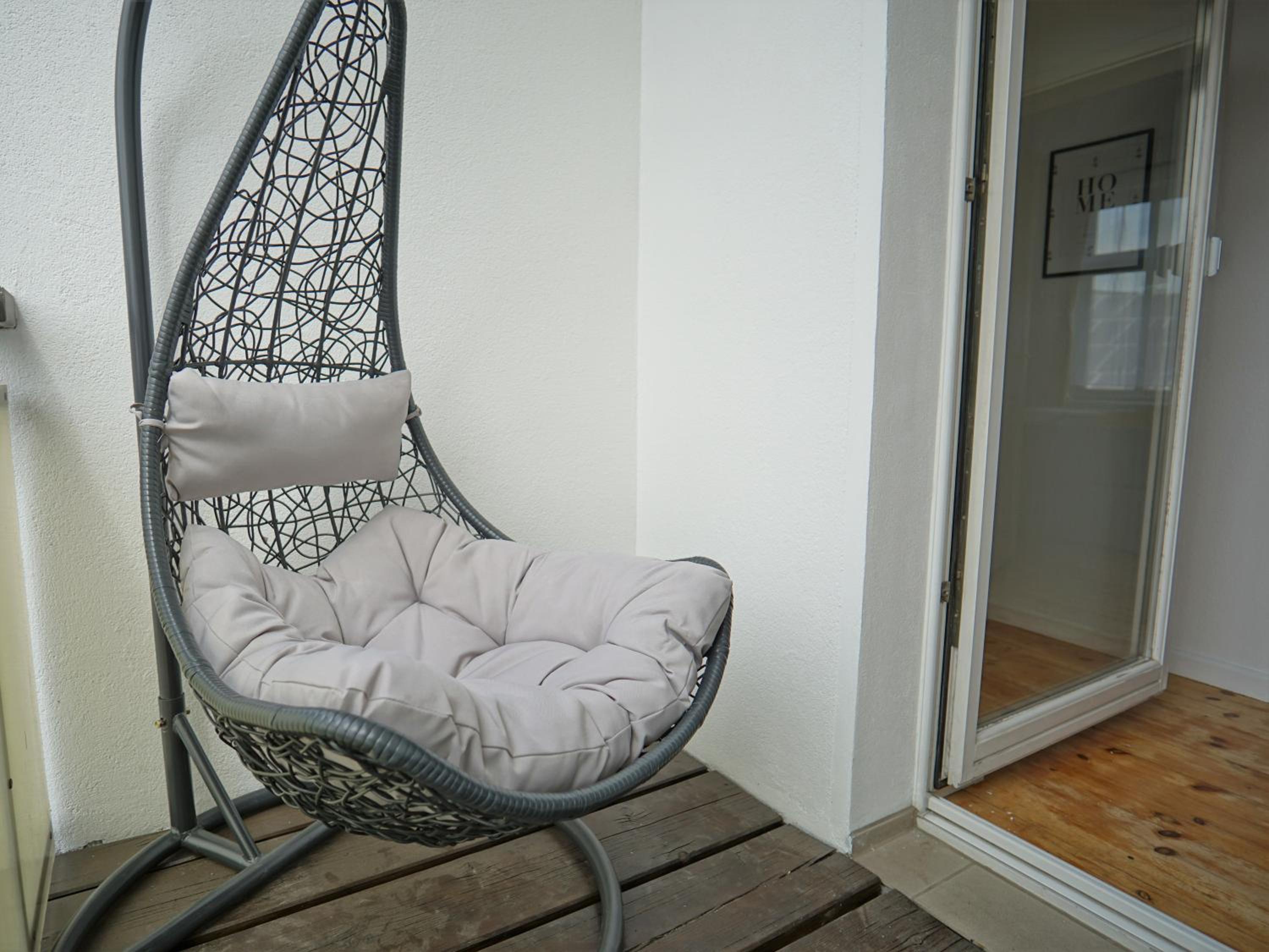 Apartment With Balcony photo 3
