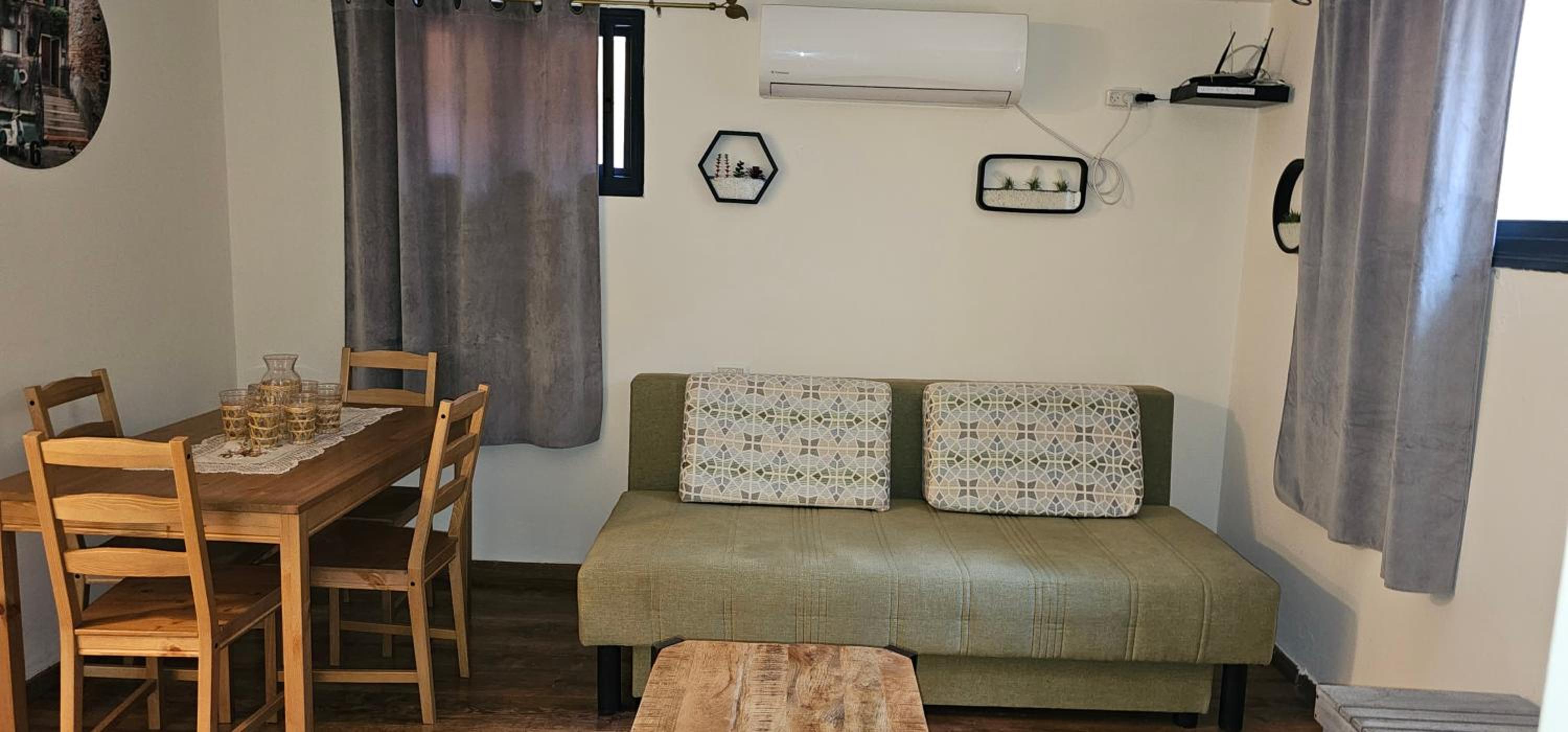 One-Bedroom Apartment - Photo 9