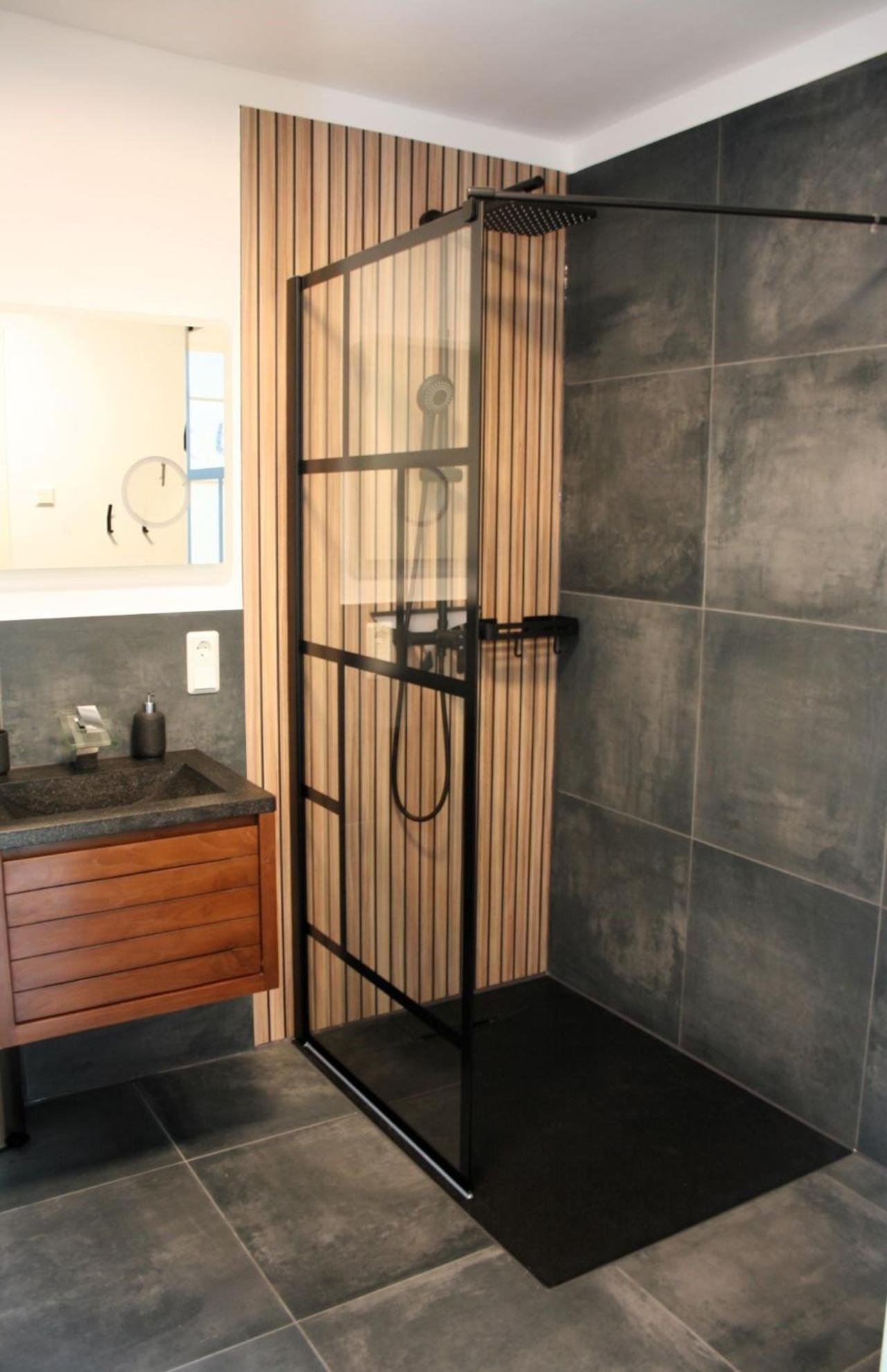 Apartment - Ground Floor photo 2