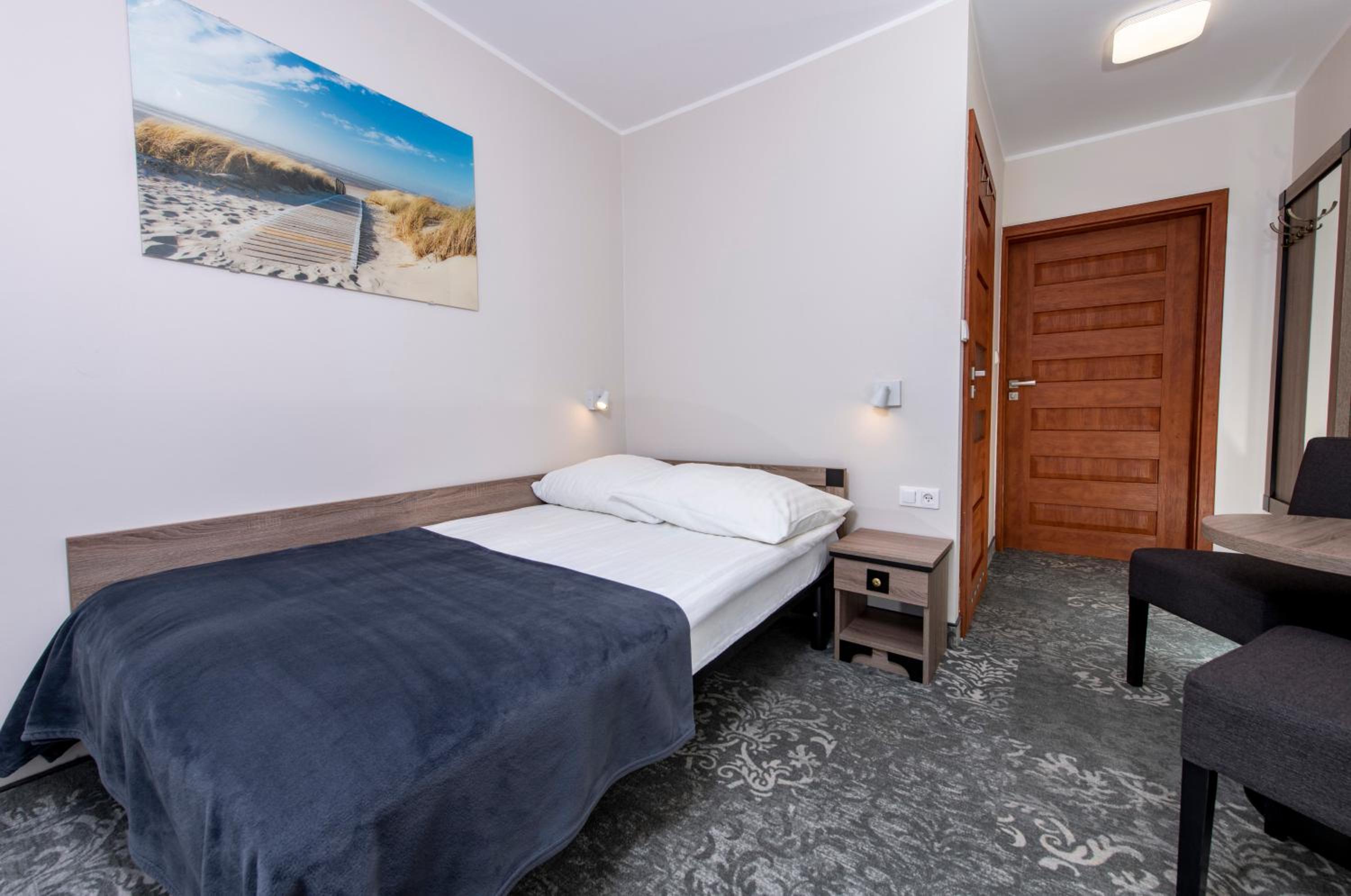 Double Room with Private Bathroom photo 2