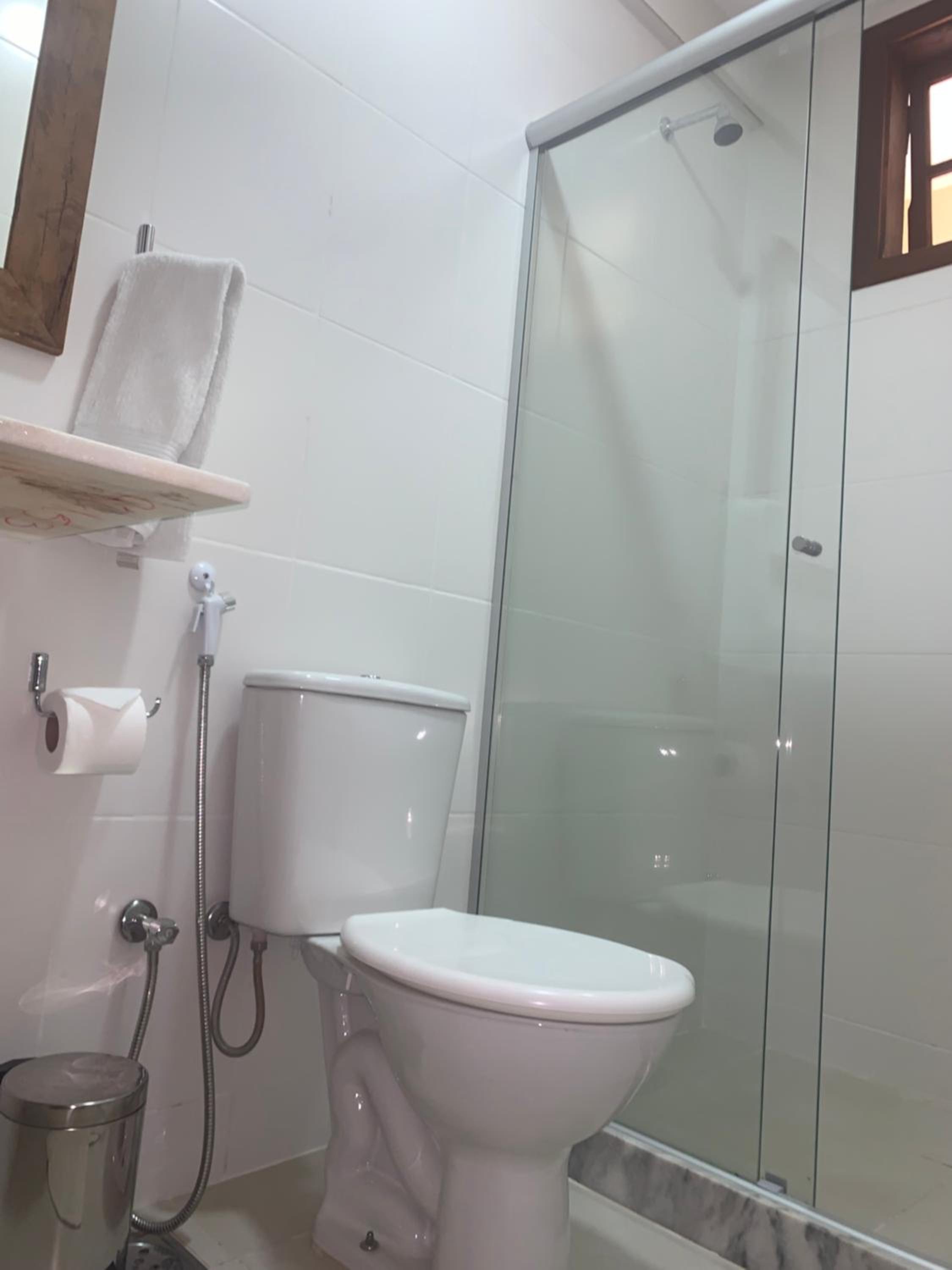Suite - Photo 16