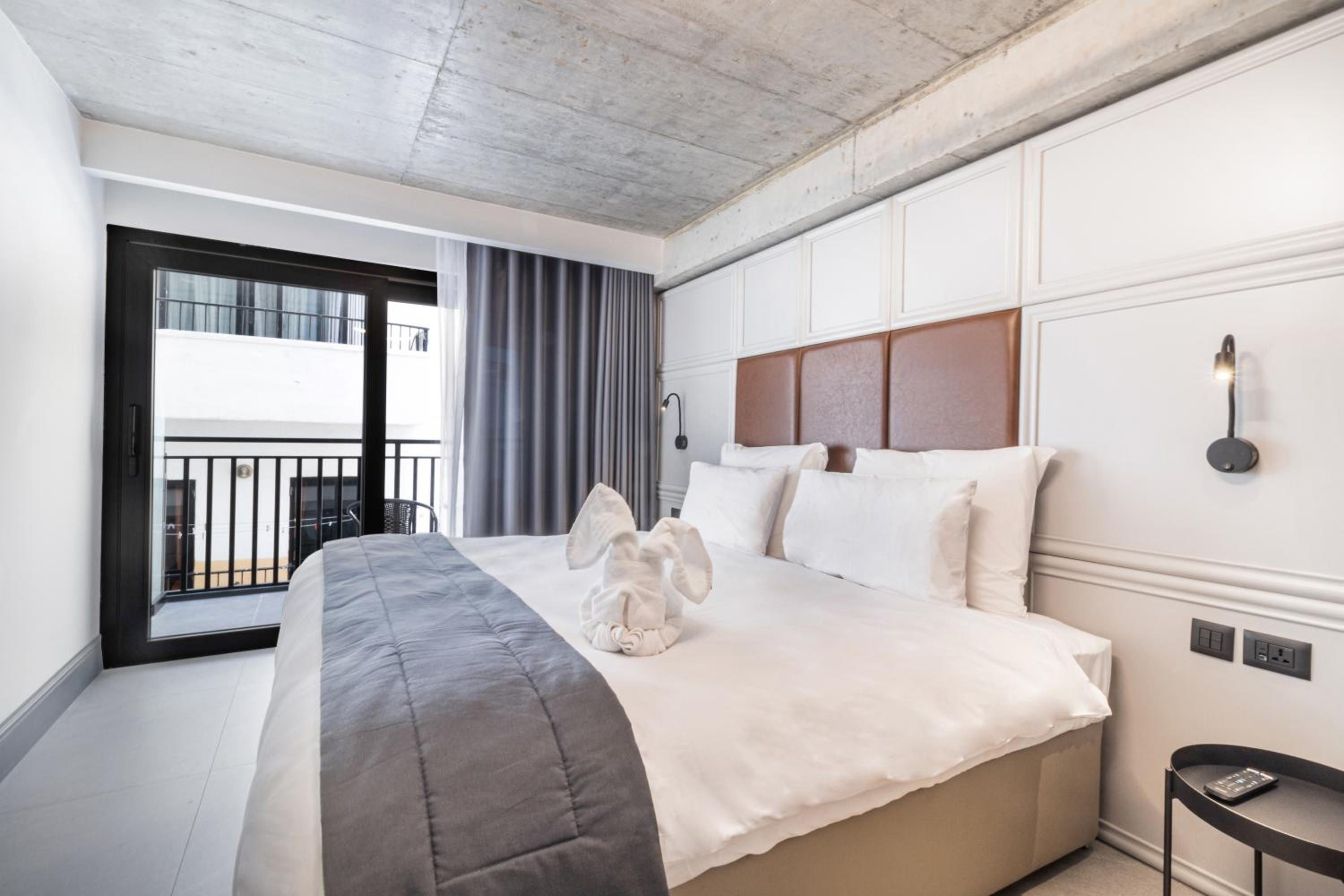 Standard Double Room - Photo 1