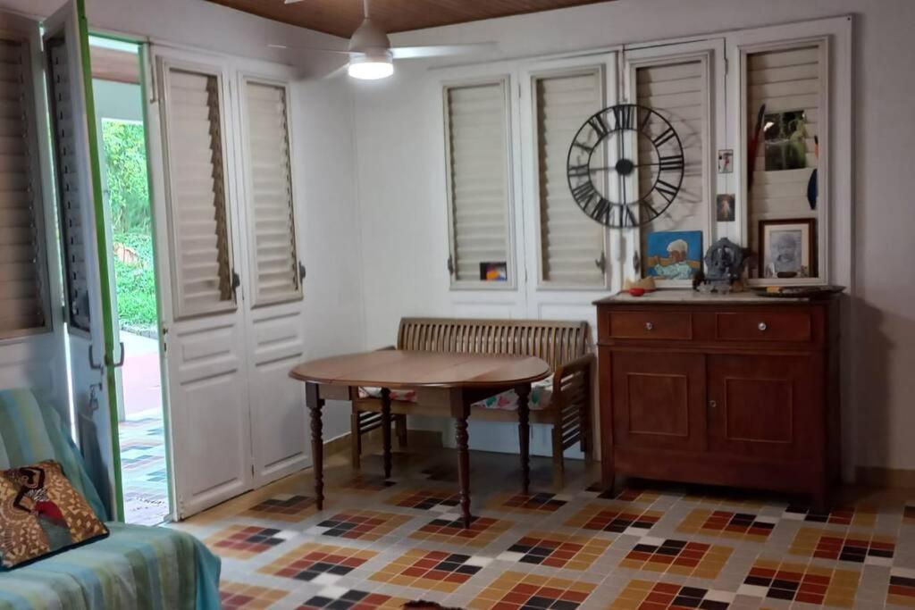Two-Bedroom House photo 3