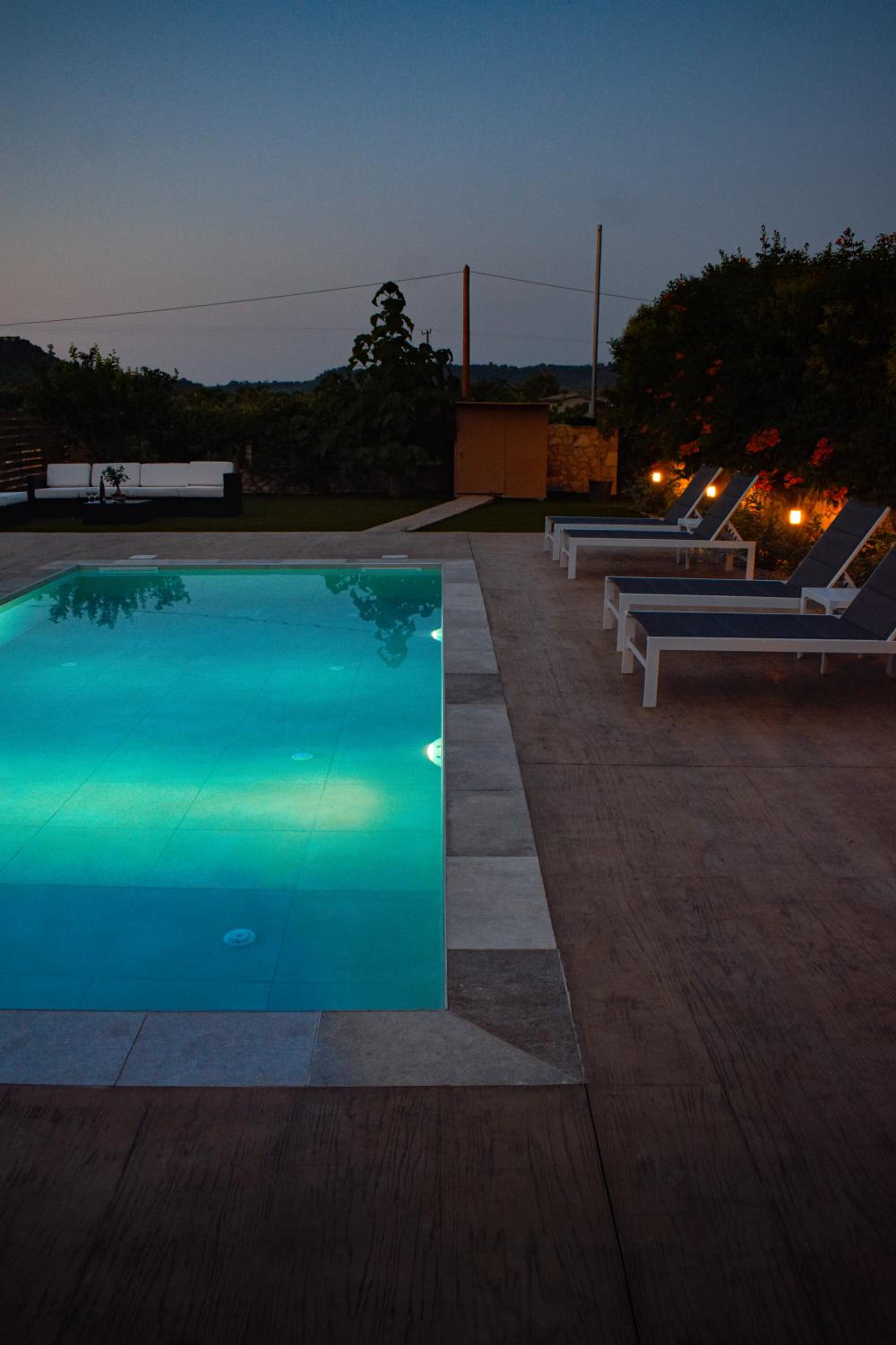 Villa with Private Pool photo 3