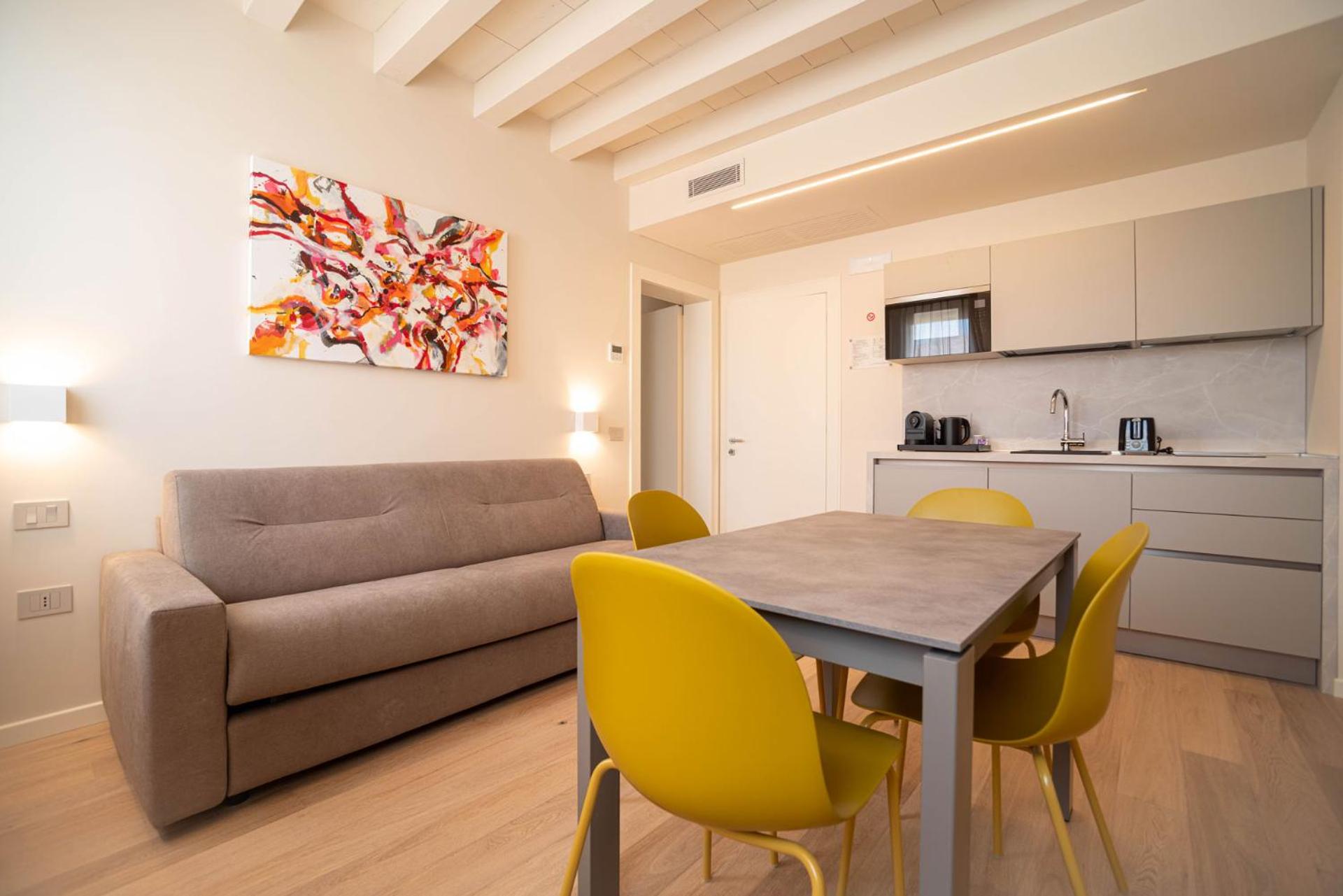 Superior Apartment