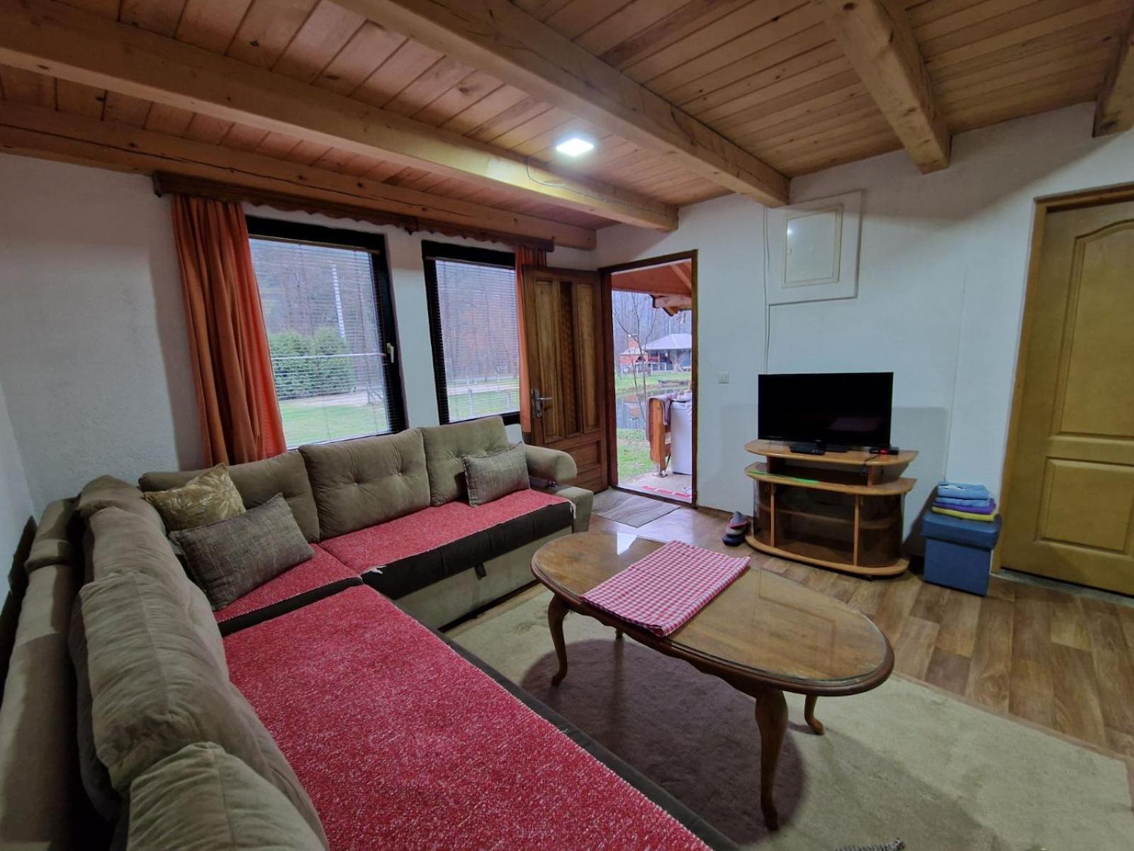 Villa photo 1