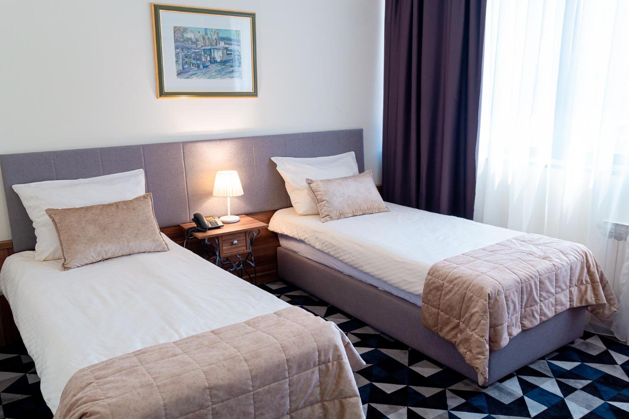 Standard Twin Room photo 2