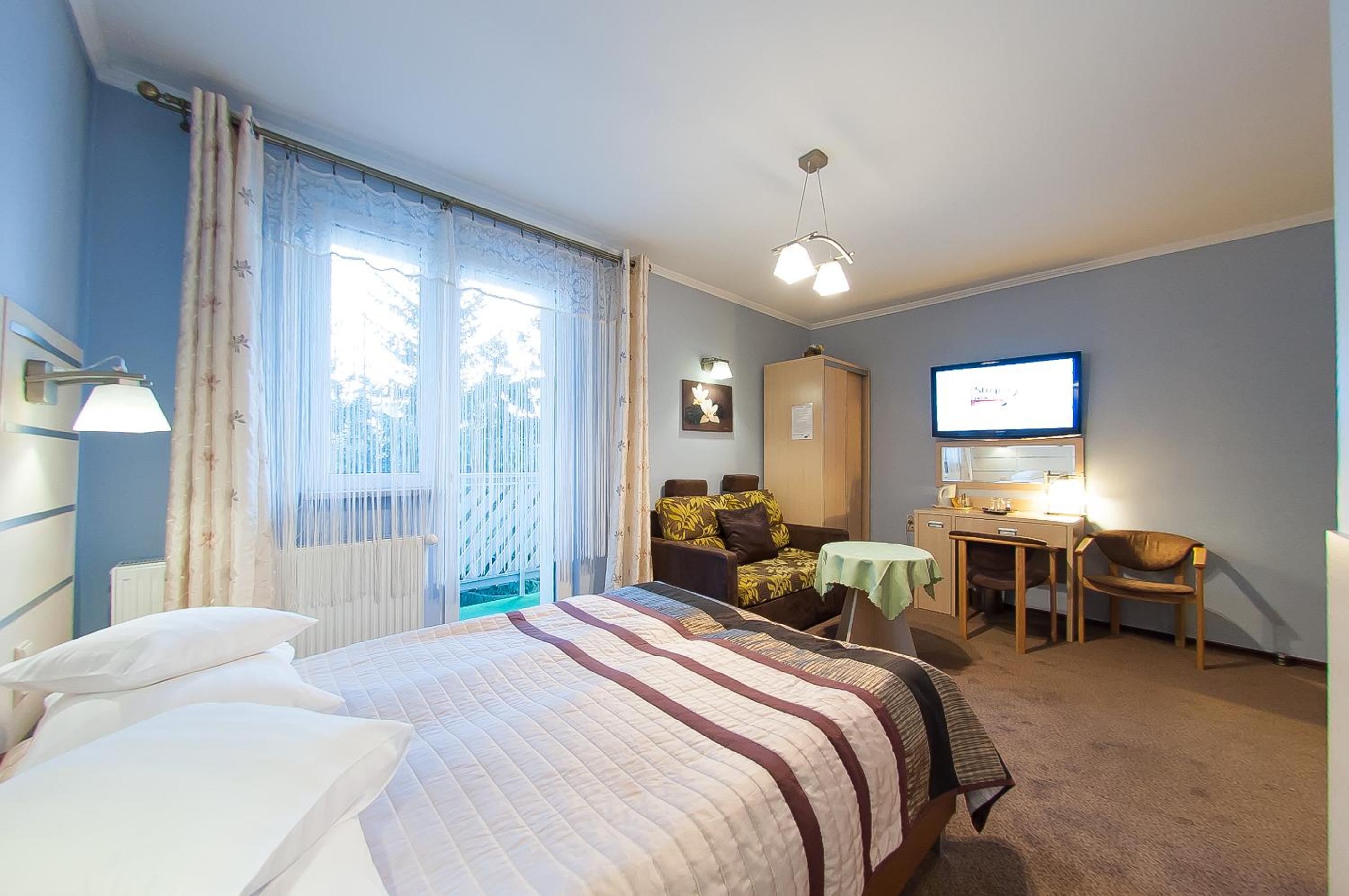 Double Room with Sofa Bed photo 1