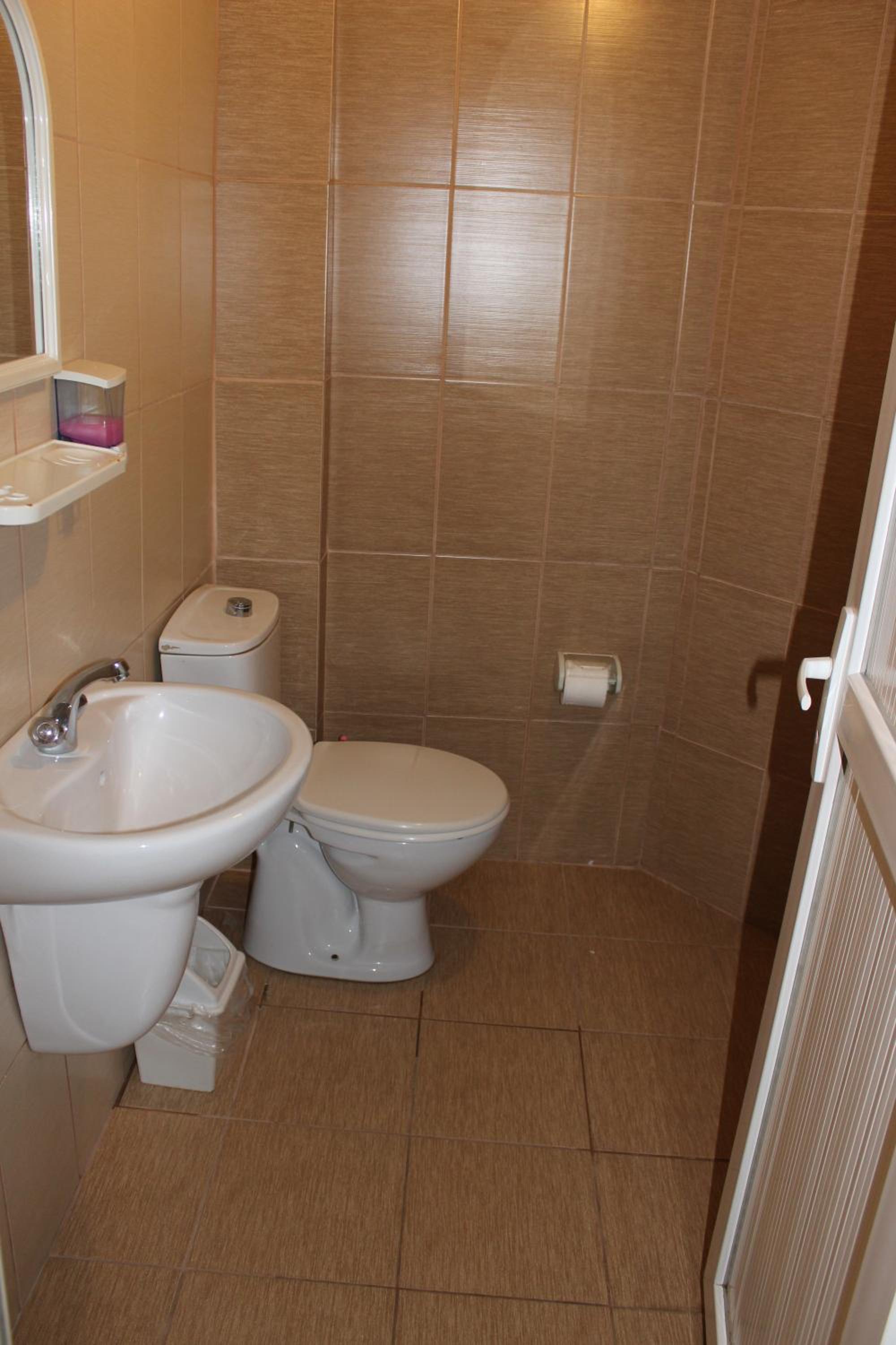 Standard Twin Room photo 3