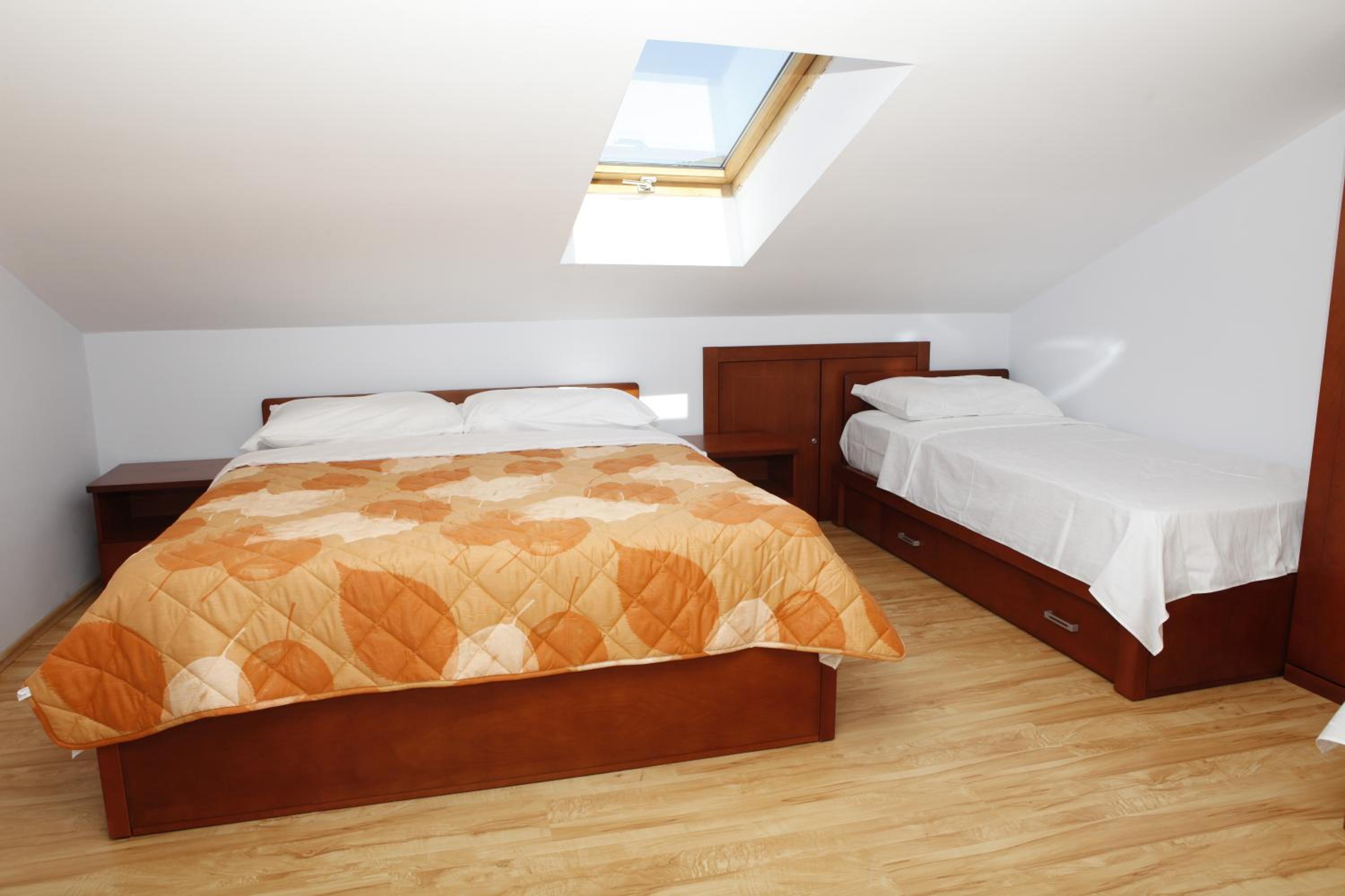 Duplex Suite with Sea View - Photo 10