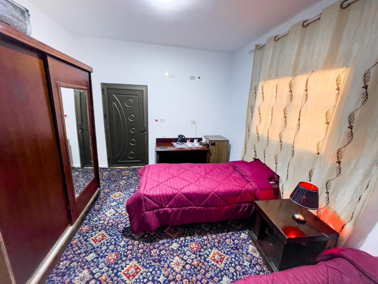 Double Room With Private Bathroom photo 1