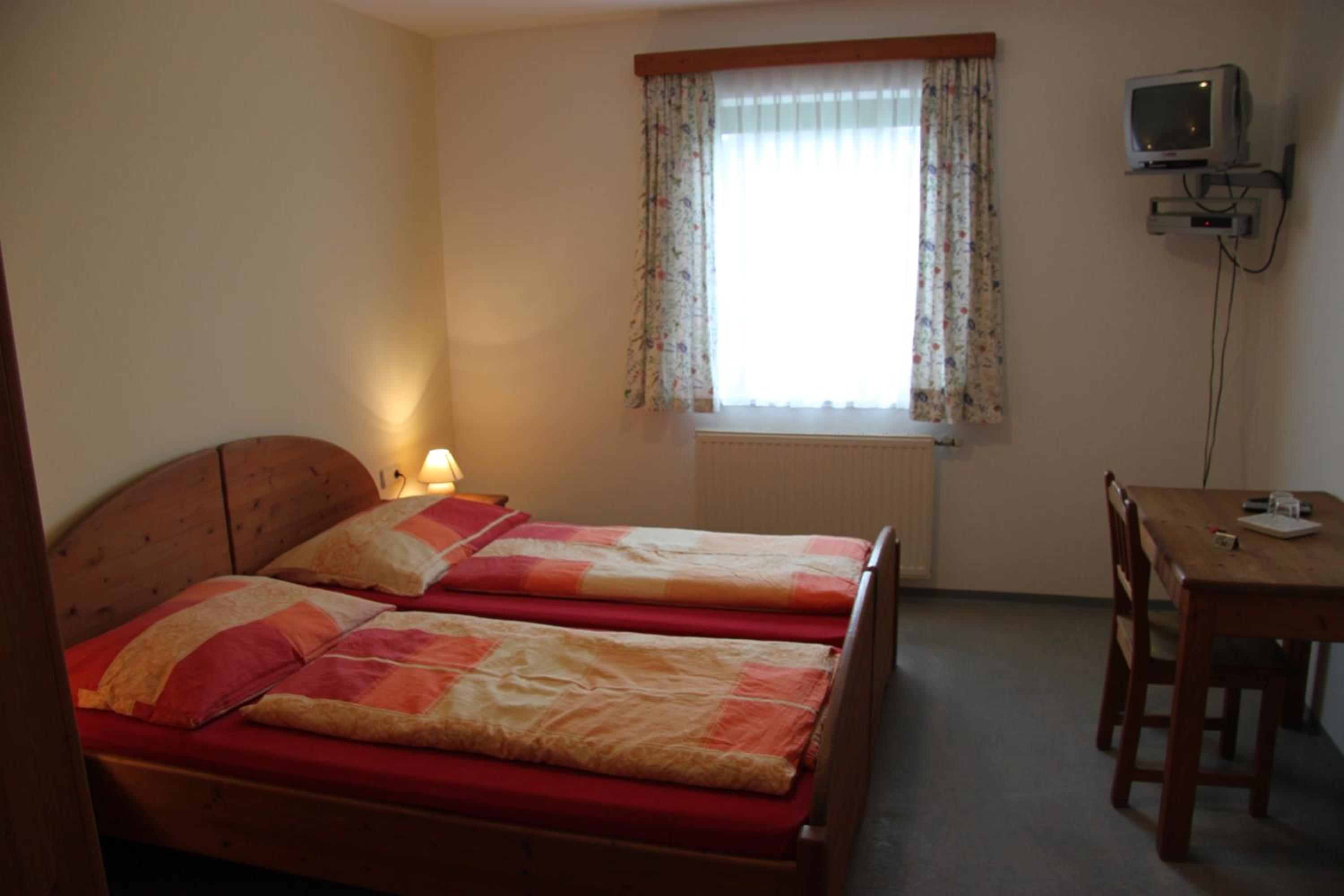 Double Room With Private External Bathroom photo 1