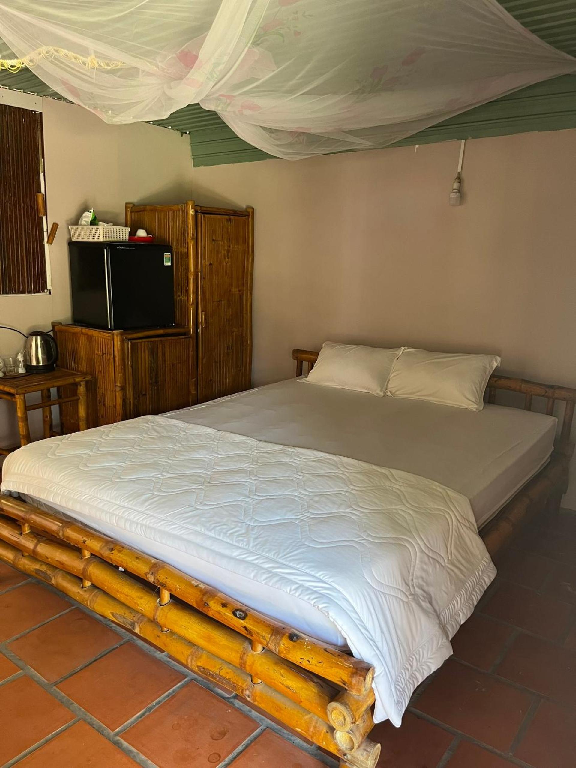 Double Room - Photo 9