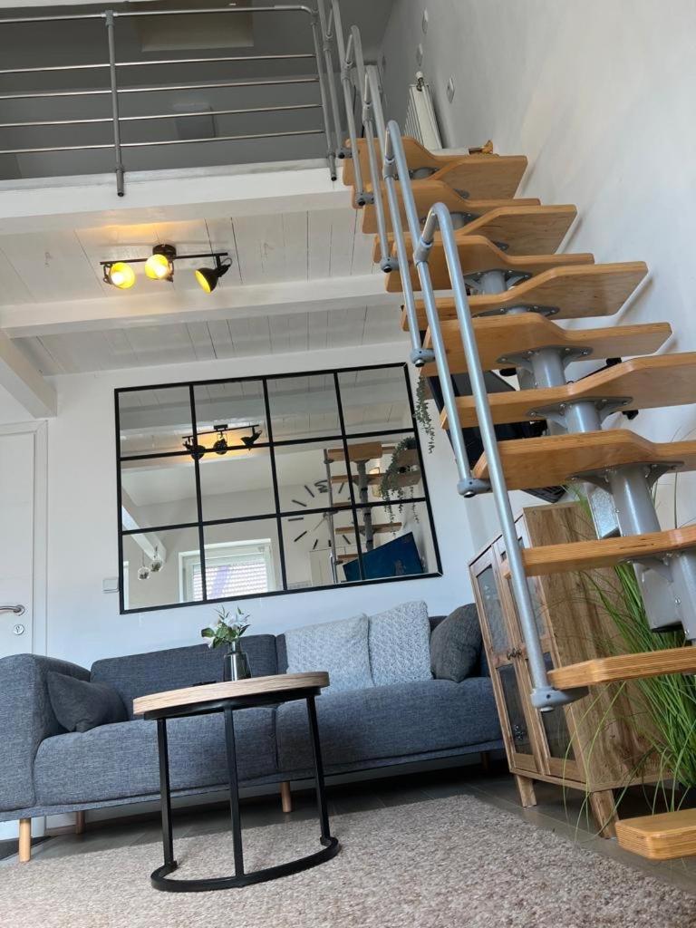 Studio Apartment - Photo 29