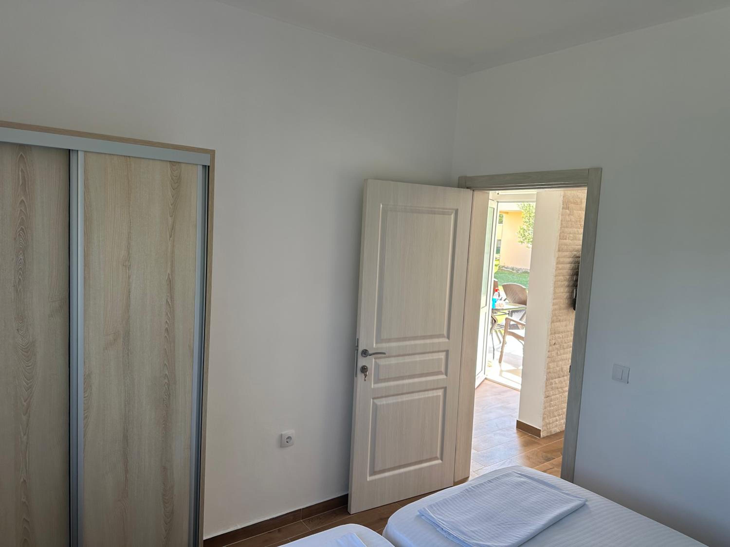 Bungalow - Photo 11