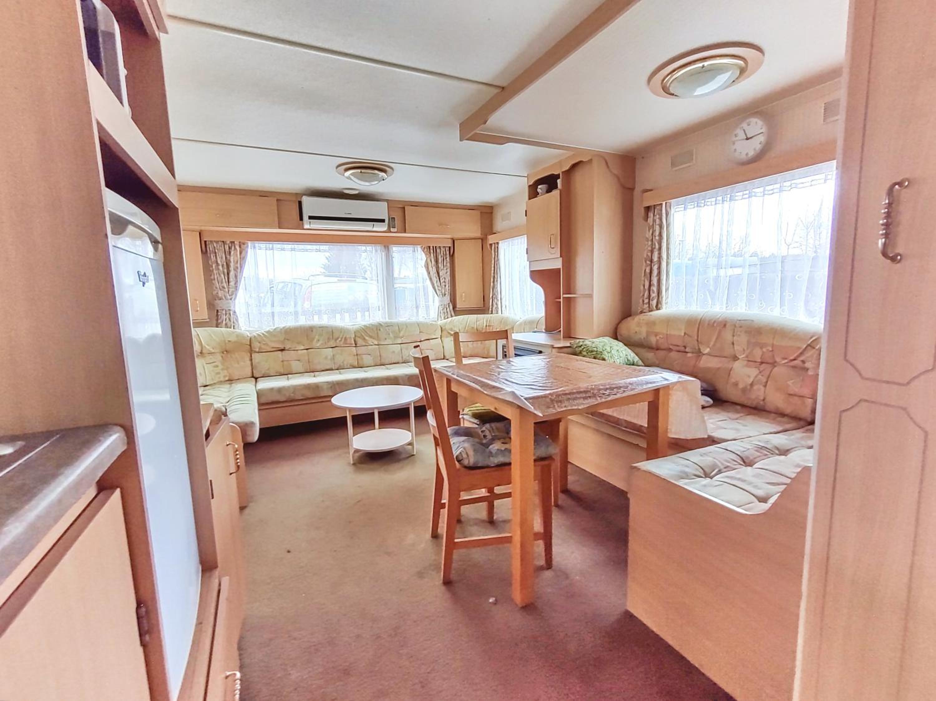 Mobile Home photo 1