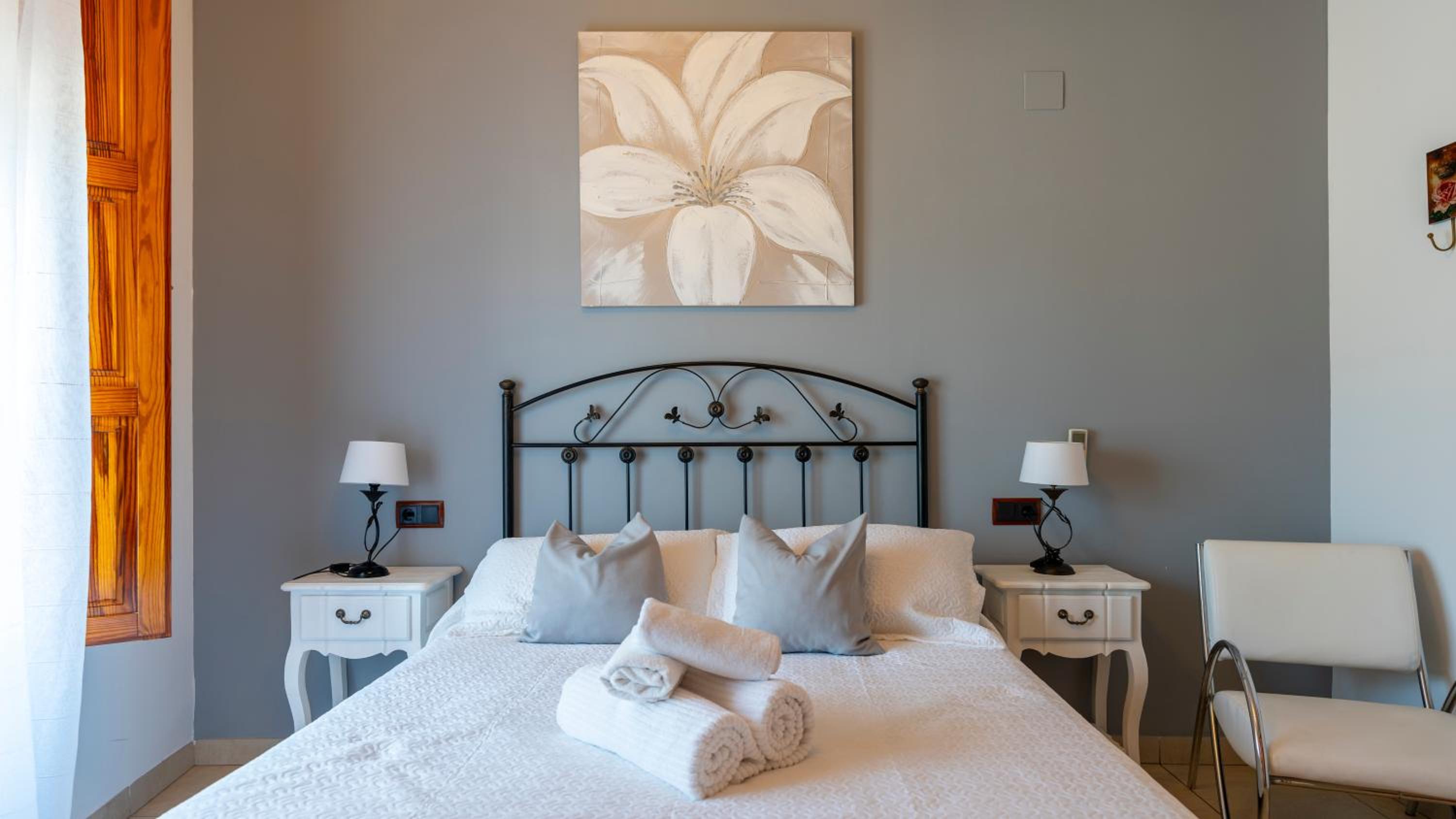 Double Room - Photo 2